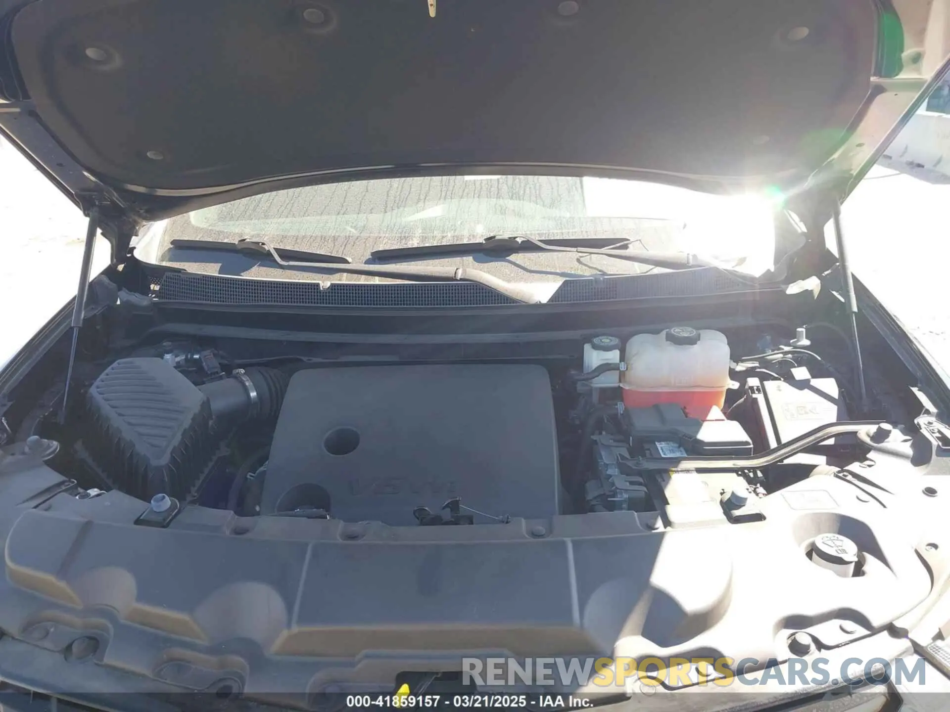 10 Photograph of a damaged car 1GNERNKW9NJ152474 CHEVROLET TRAVERSE 2022