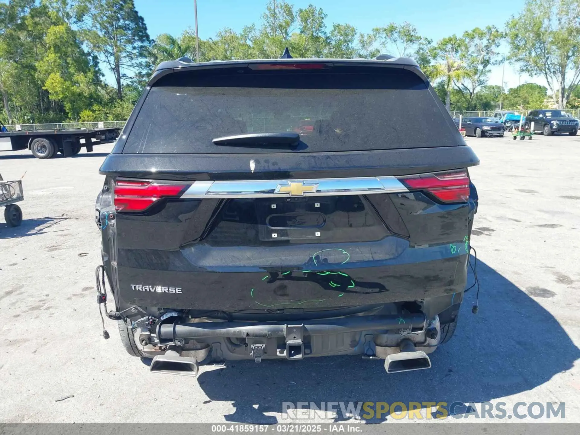 6 Photograph of a damaged car 1GNERNKW9NJ152474 CHEVROLET TRAVERSE 2022