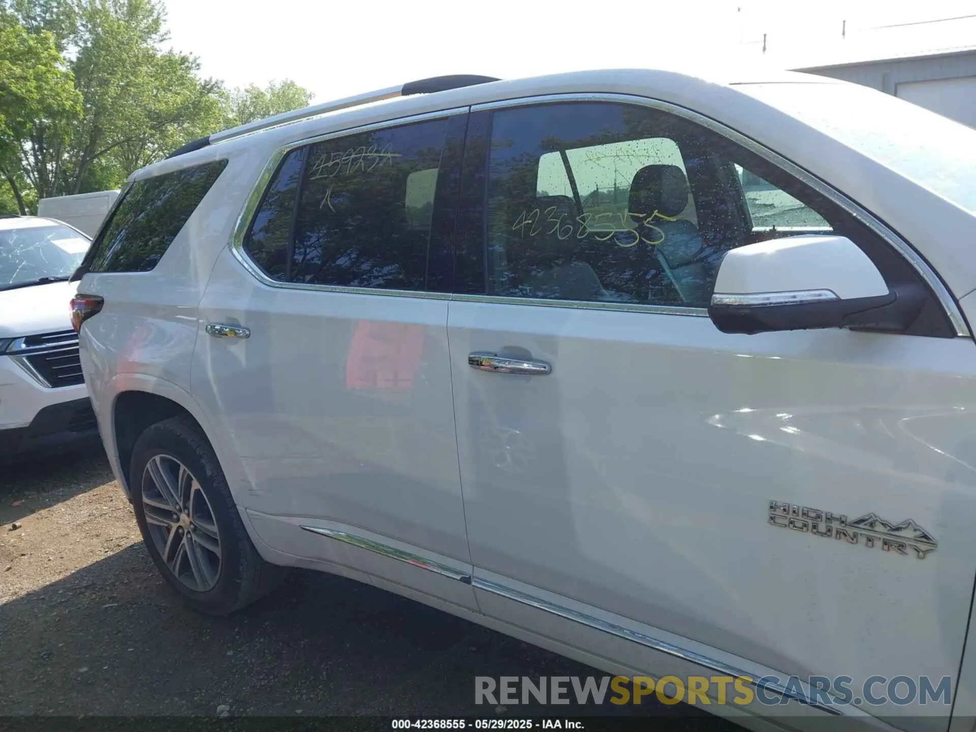 13 Фотография поврежденного автомобиля 1GNERNKW9NJ159232 CHEVROLET TRAVERSE 2022