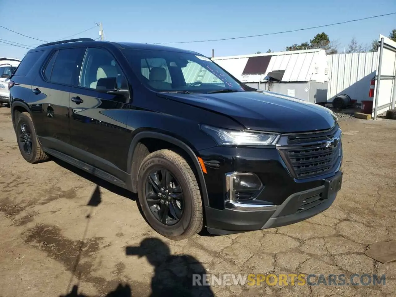 4 Photograph of a damaged car 1GNEVFKW5NJ120168 CHEVROLET TRAVERSE 2022