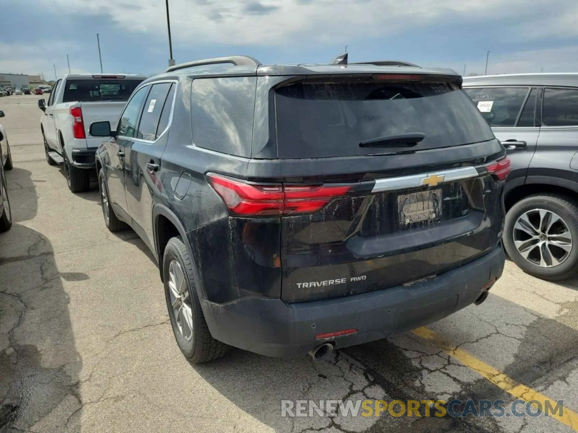 22 Photograph of a damaged car 1GNEVGKW0NJ185337 CHEVROLET TRAVERSE 2022