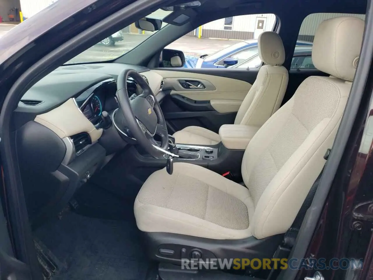 7 Фотография поврежденного автомобиля 1GNEVGKW1NJ151150 CHEVROLET TRAVERSE 2022