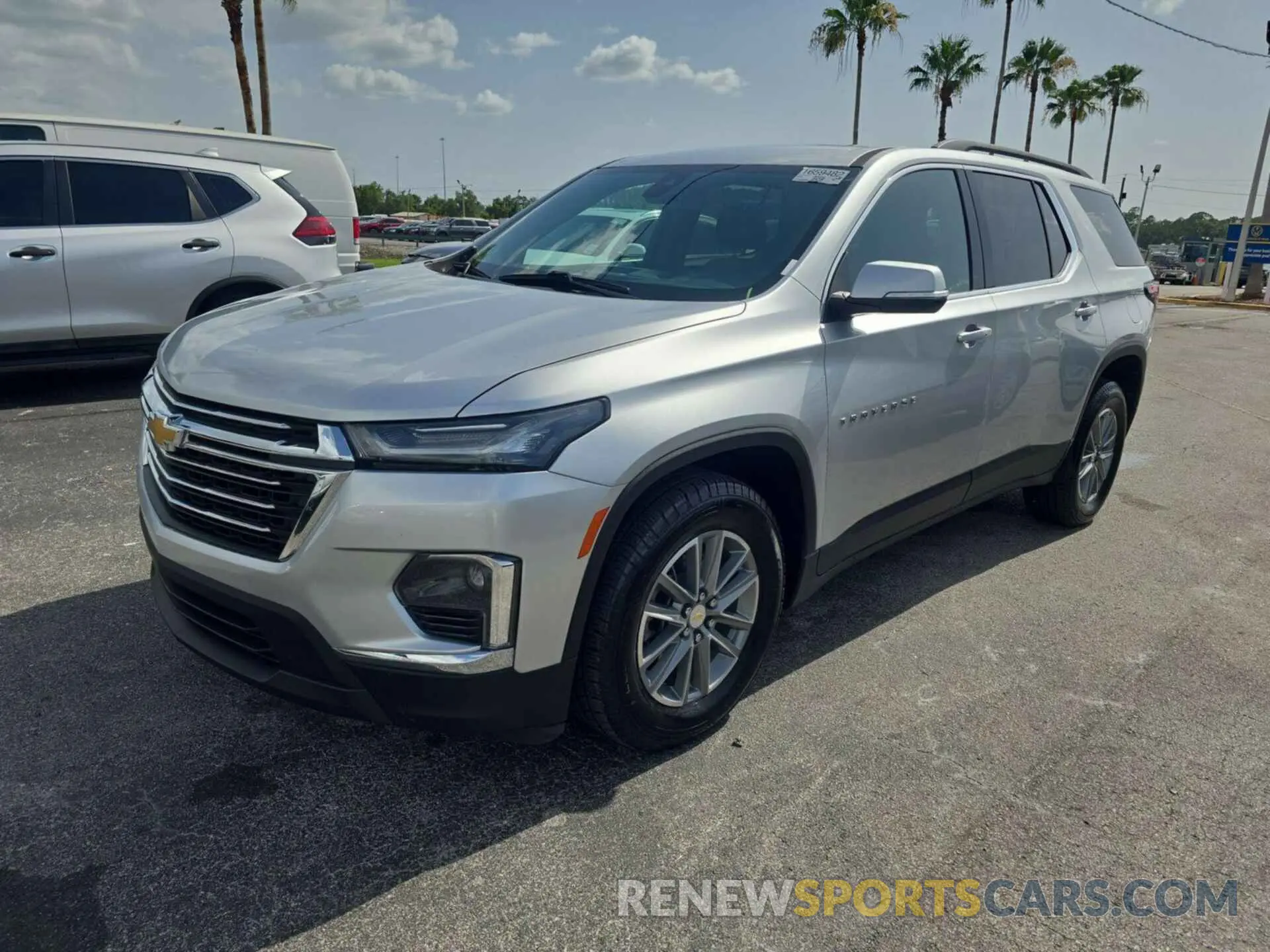 1 Photograph of a damaged car 1GNEVGKW4NJ169495 CHEVROLET TRAVERSE 2022