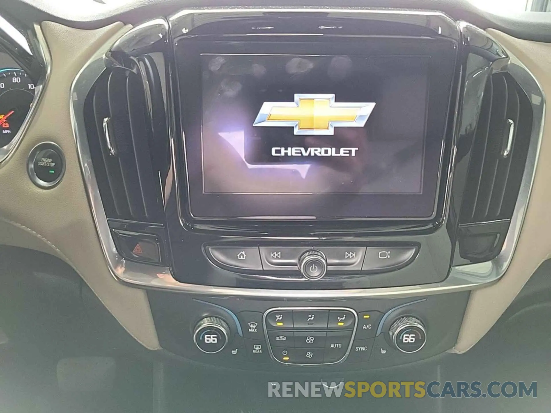 13 Фотография поврежденного автомобиля 1GNEVGKW6NJ151516 CHEVROLET TRAVERSE 2022
