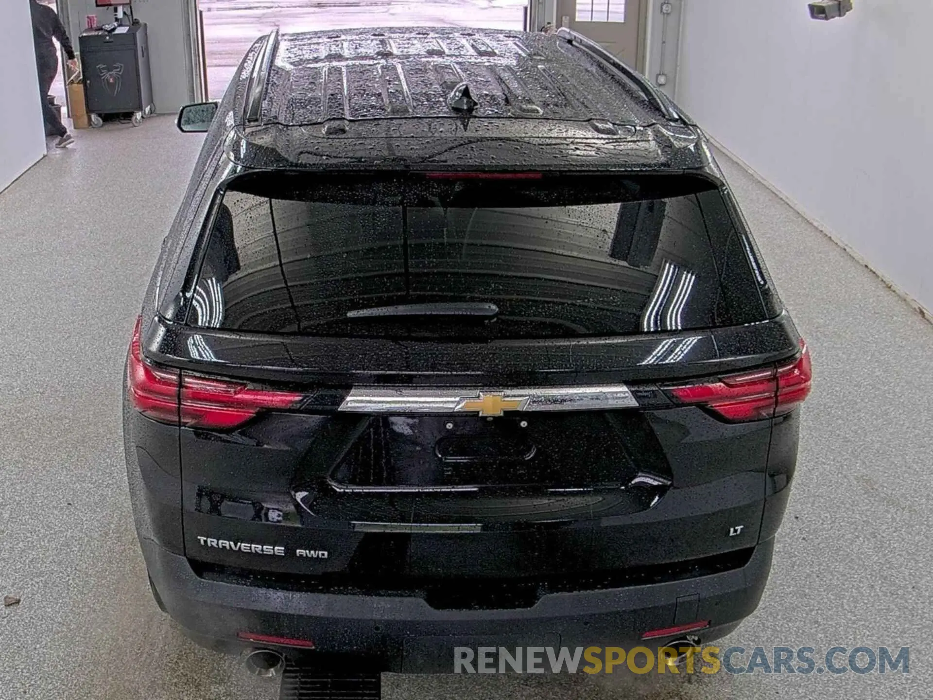 17 Фотография поврежденного автомобиля 1GNEVGKW6NJ151516 CHEVROLET TRAVERSE 2022