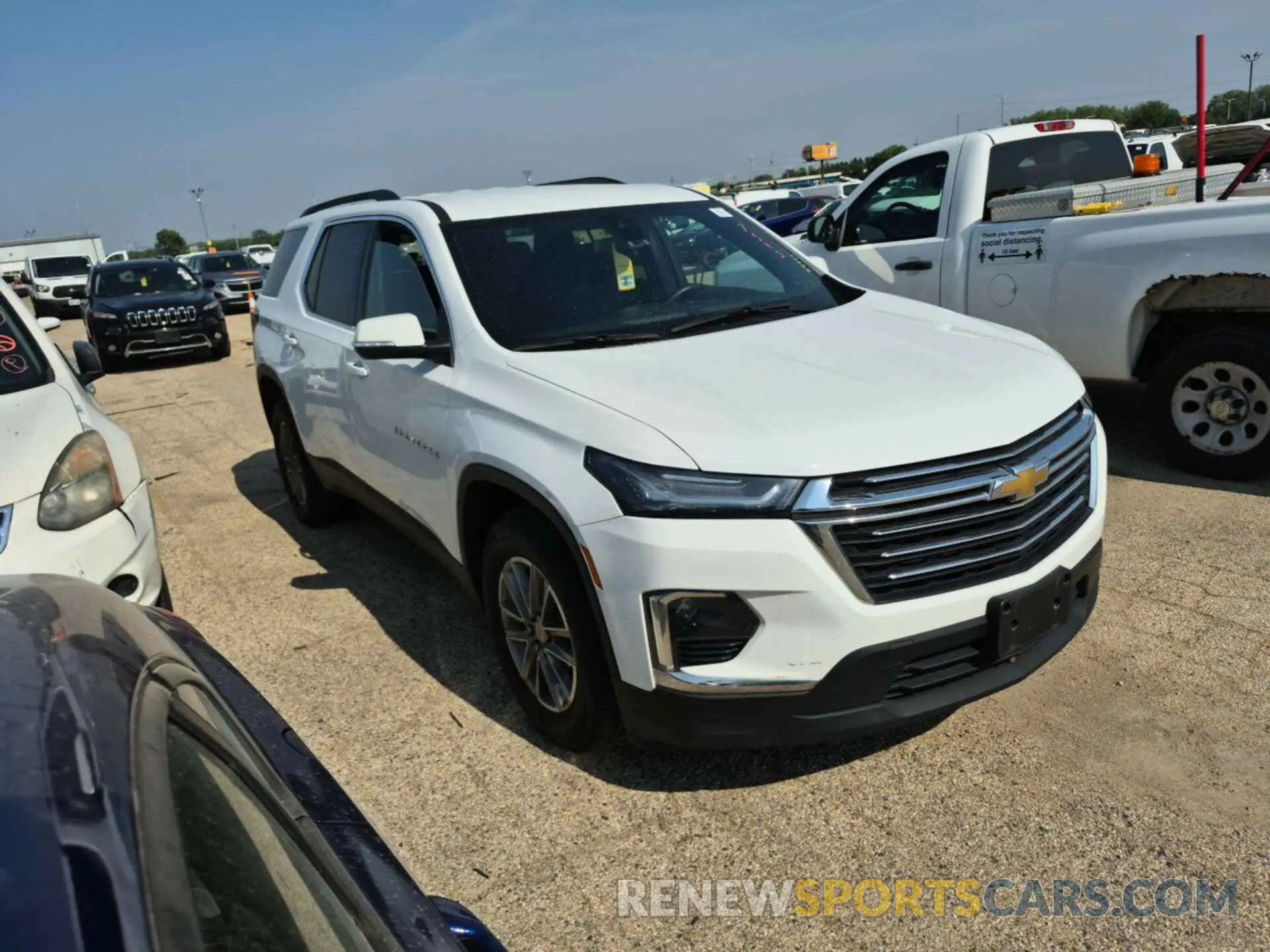 12 Фотография поврежденного автомобиля 1GNEVGKW7NJ151086 CHEVROLET TRAVERSE 2022