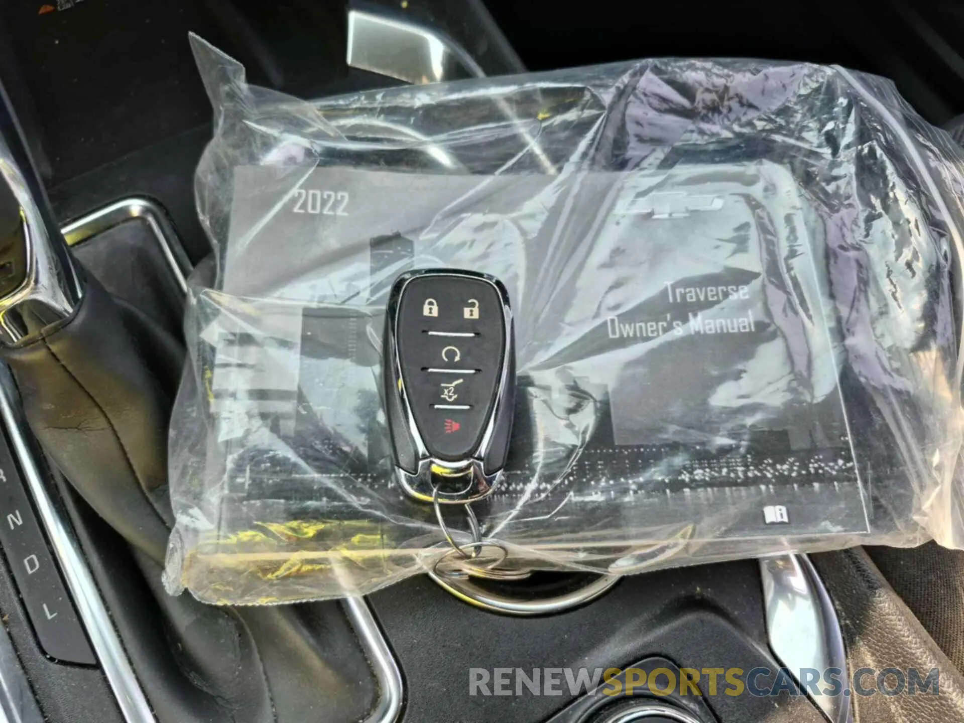 6 Фотография поврежденного автомобиля 1GNEVGKW7NJ151086 CHEVROLET TRAVERSE 2022
