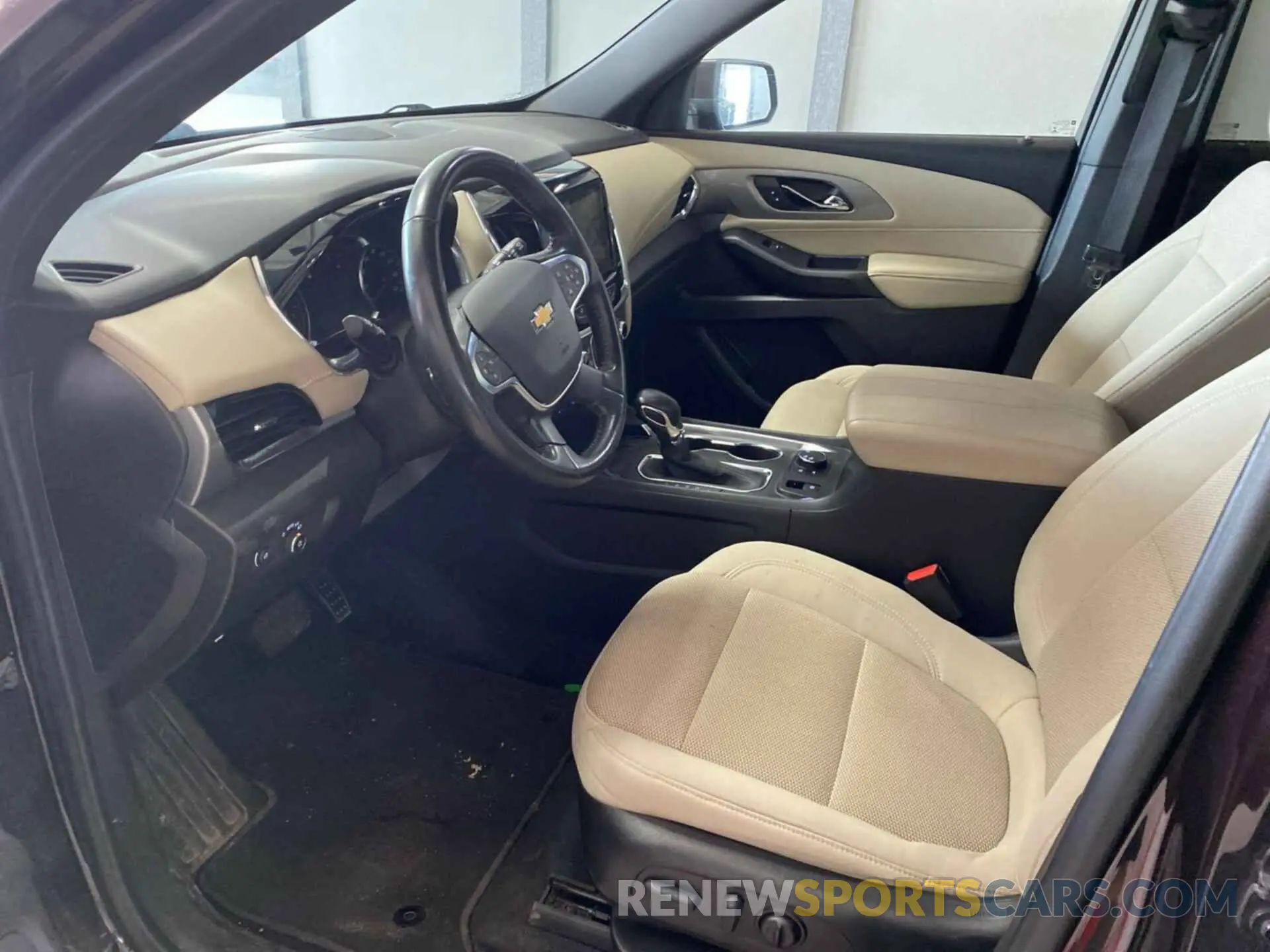 14 Фотография поврежденного автомобиля 1GNEVGKW9NJ180766 CHEVROLET TRAVERSE 2022