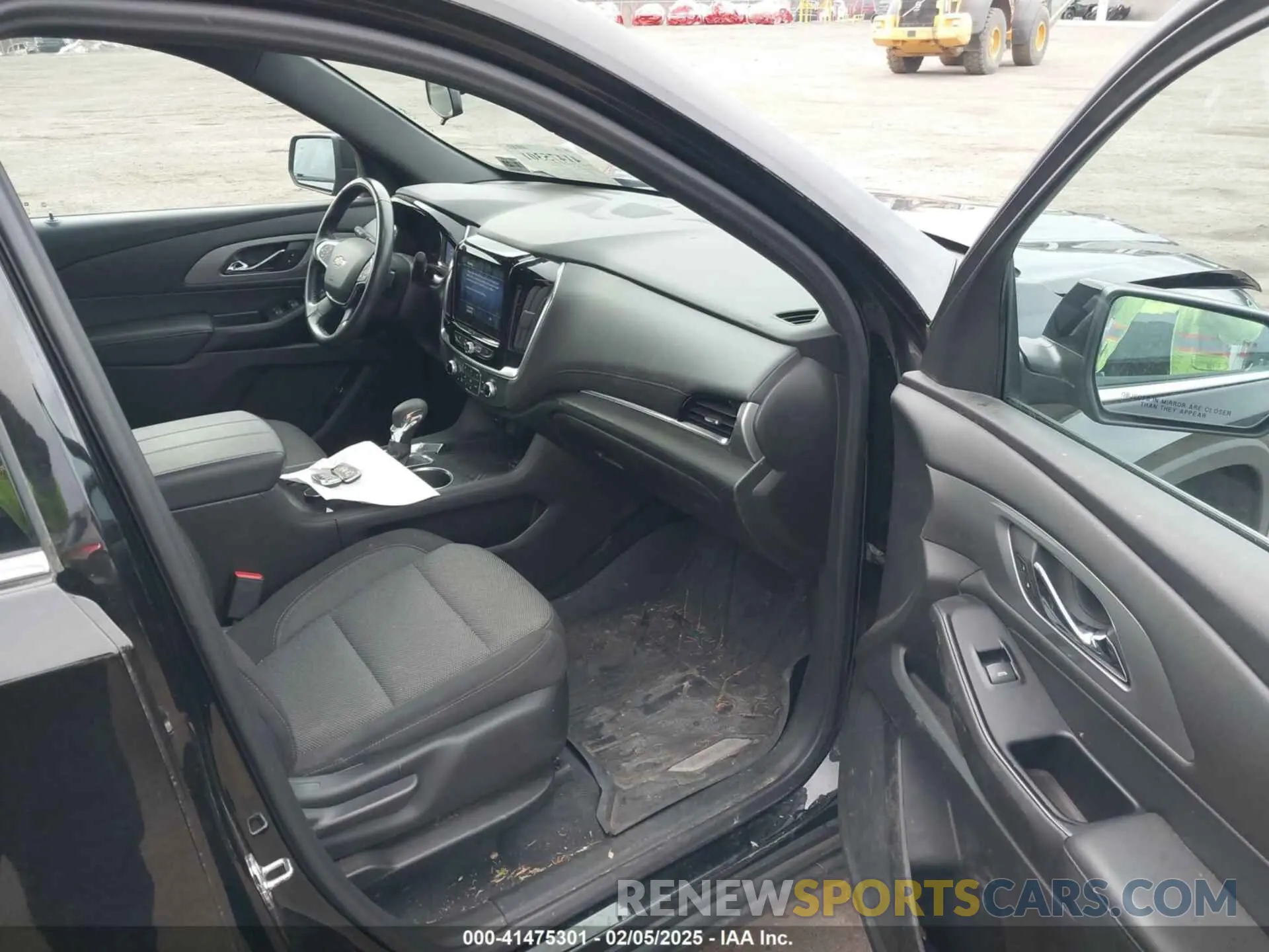 5 Фотография поврежденного автомобиля 1GNEVGKW9NJ187846 CHEVROLET TRAVERSE 2022