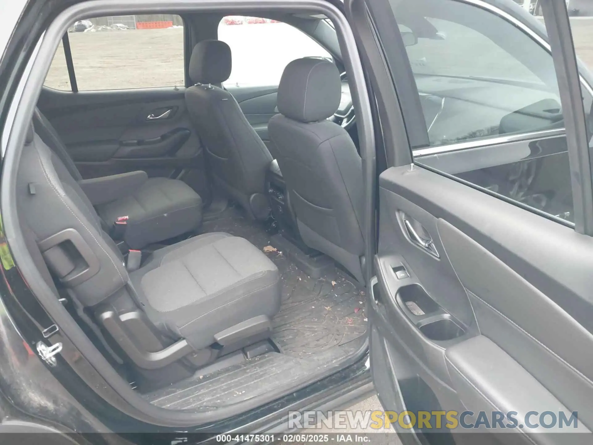 8 Фотография поврежденного автомобиля 1GNEVGKW9NJ187846 CHEVROLET TRAVERSE 2022