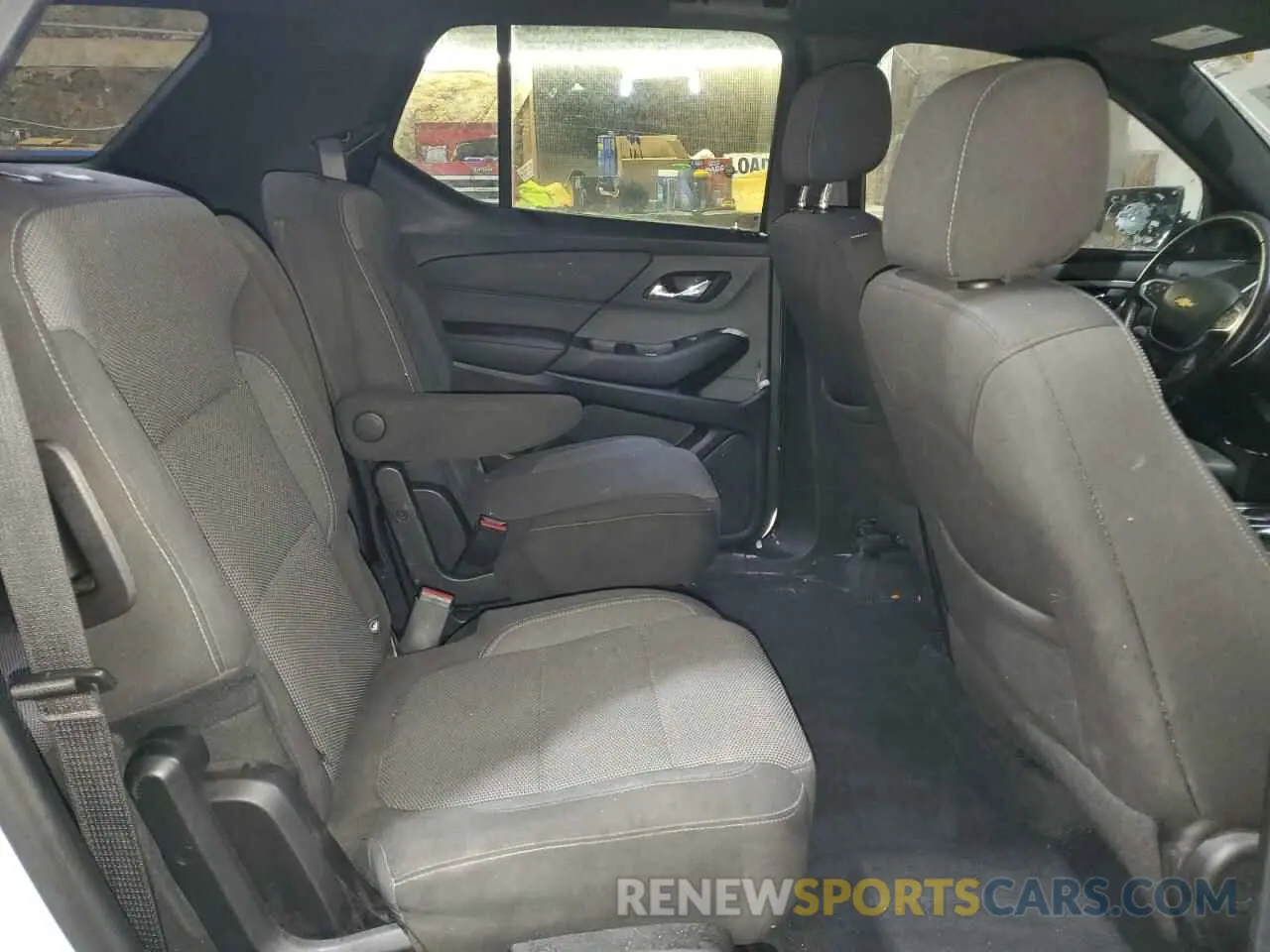 11 Фотография поврежденного автомобиля 1GNEVGKWXNJ108717 CHEVROLET TRAVERSE 2022