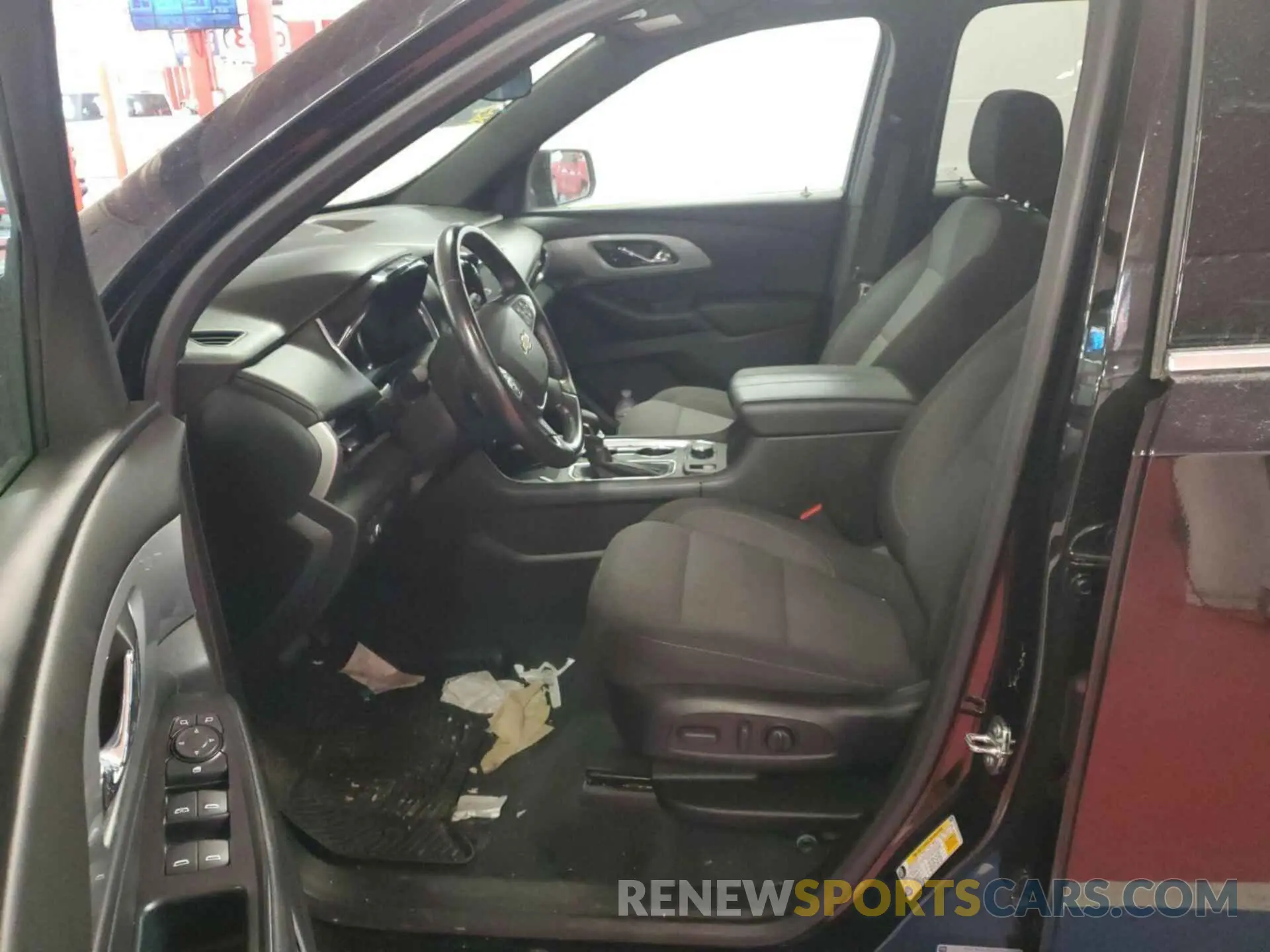 26 Photograph of a damaged car 1GNEVGKWXNJ141202 CHEVROLET TRAVERSE 2022