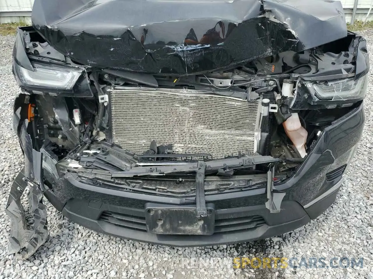 12 Photograph of a damaged car 1GNEVHKW3NJ194409 CHEVROLET TRAVERSE 2022