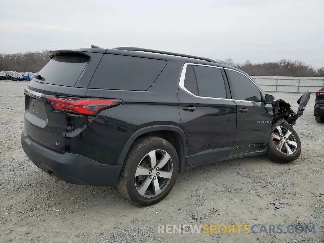3 Фотография поврежденного автомобиля 1GNEVHKW5NJ108324 CHEVROLET TRAVERSE 2022