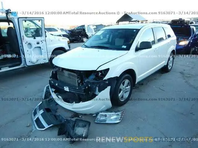 1 Photograph of a damaged car 1GNEVHKW5NJ193892 CHEVROLET TRAVERSE 2022