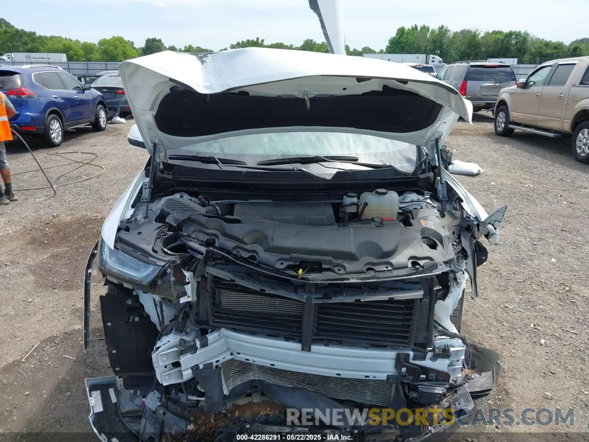 10 Фотография поврежденного автомобиля 1GNEVKKW4NJ191323 CHEVROLET TRAVERSE 2022