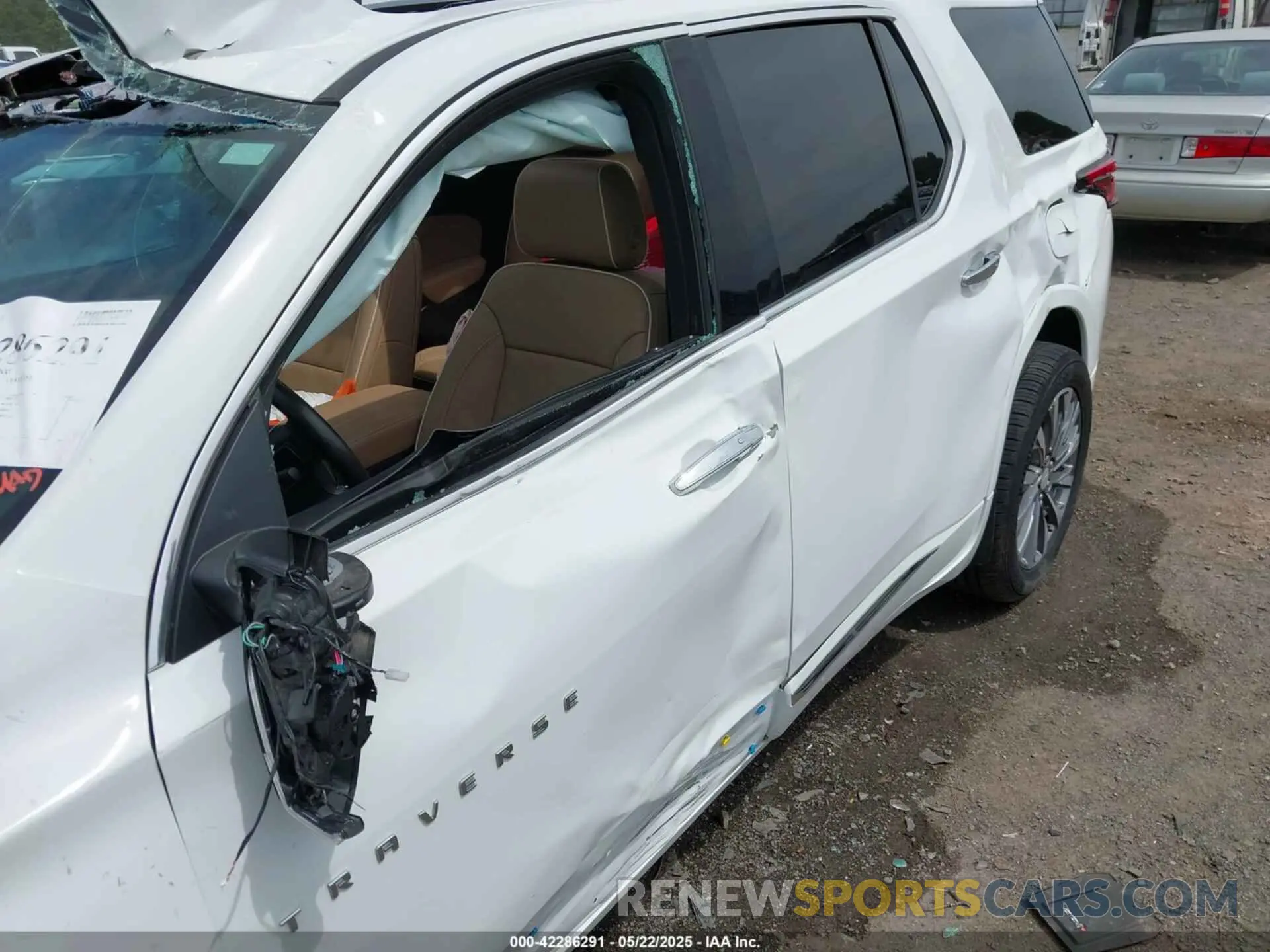 16 Фотография поврежденного автомобиля 1GNEVKKW4NJ191323 CHEVROLET TRAVERSE 2022