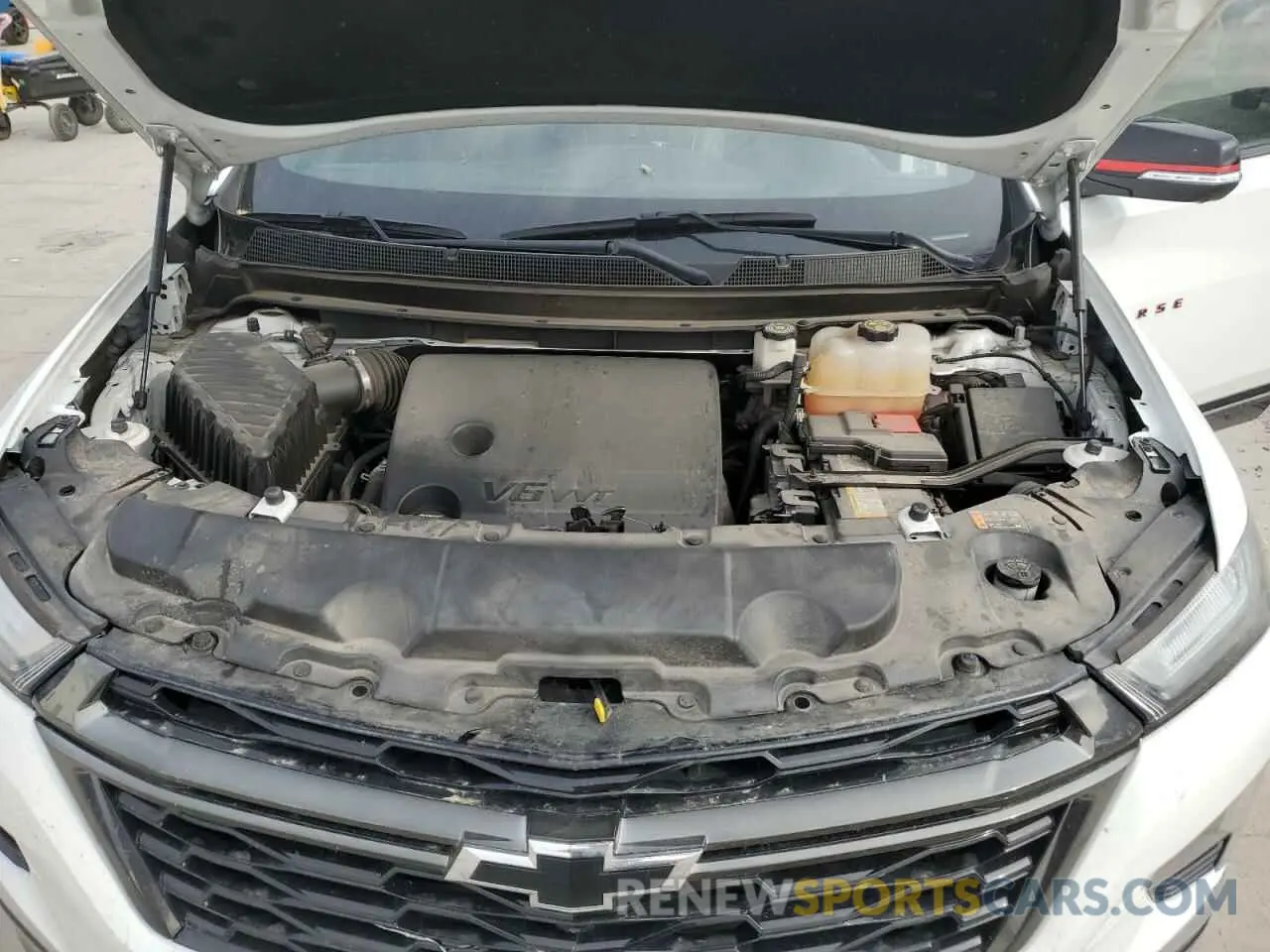 12 Photograph of a damaged car 1GNEVKKW7NJ147980 CHEVROLET TRAVERSE 2022