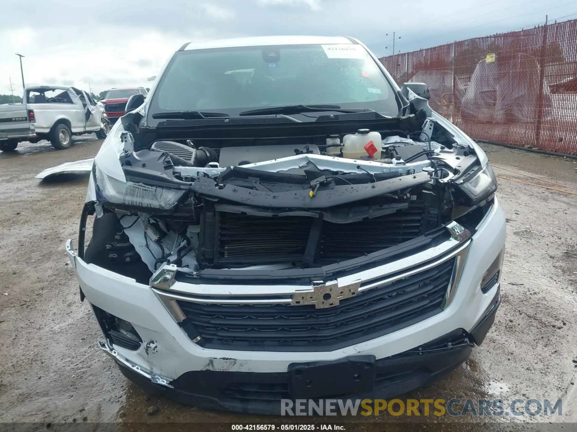 13 Photograph of a damaged car 1GNERFKW0PJ328742 CHEVROLET TRAVERSE 2023