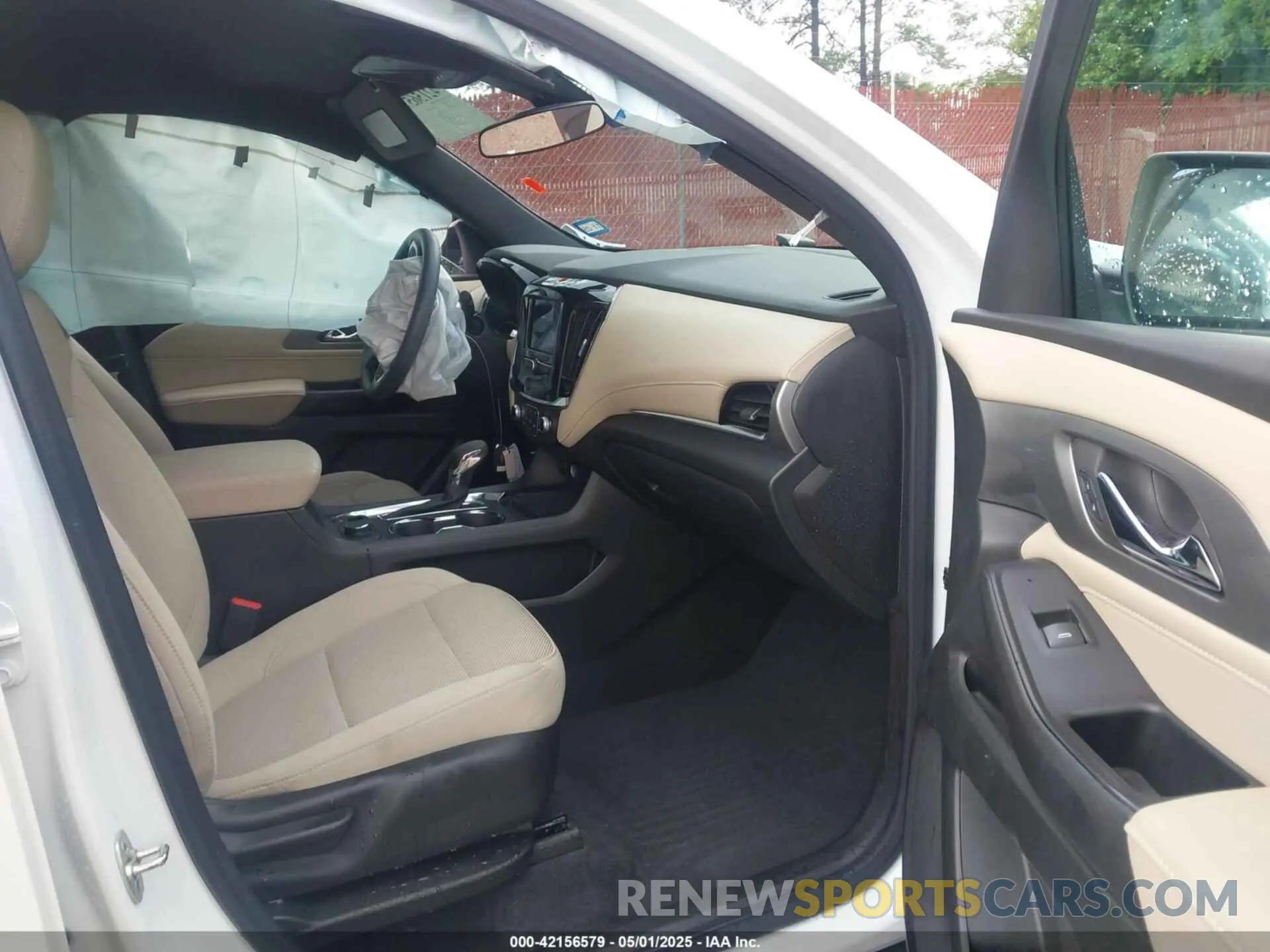 5 Photograph of a damaged car 1GNERFKW0PJ328742 CHEVROLET TRAVERSE 2023