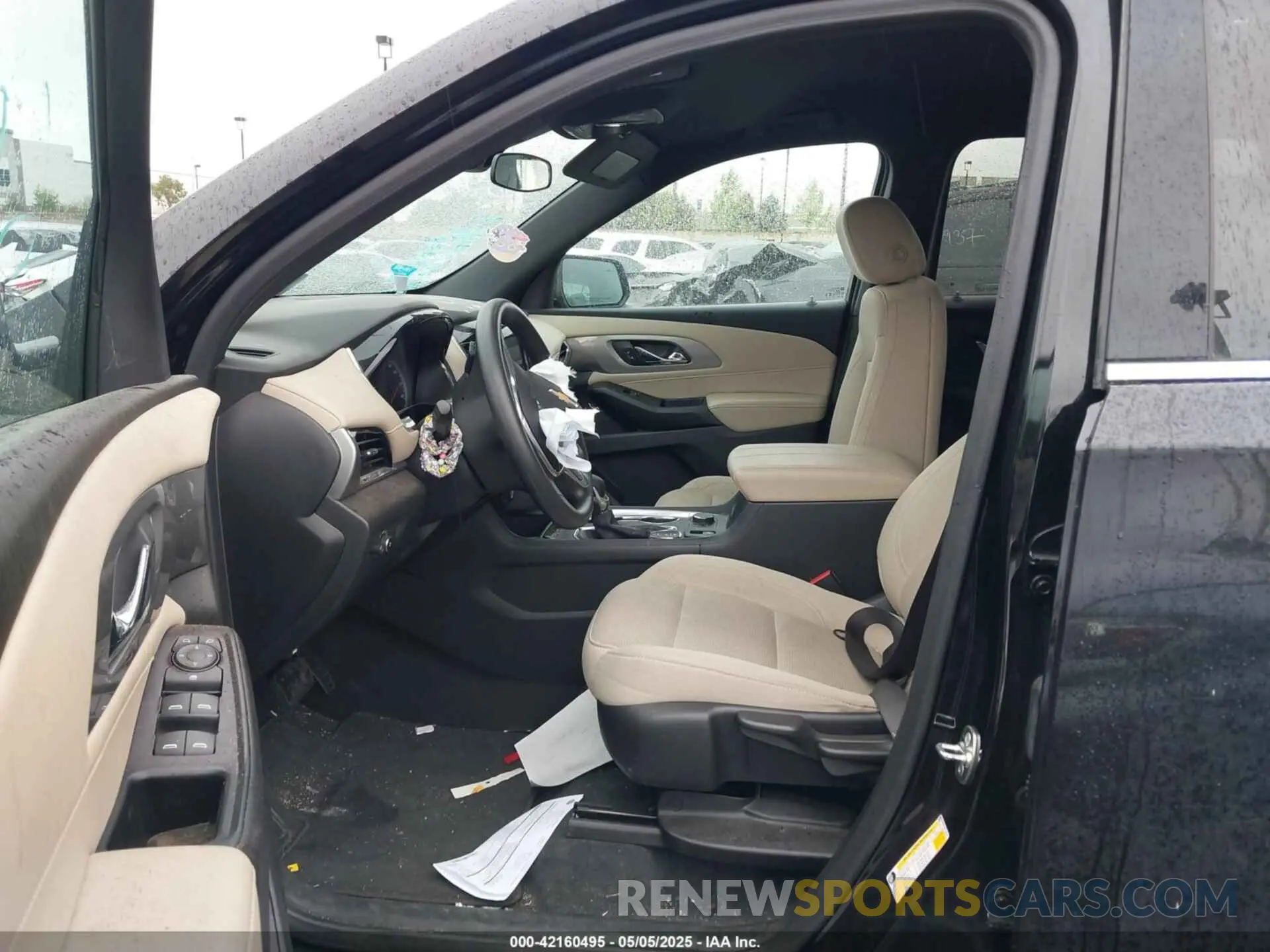 5 Фотография поврежденного автомобиля 1GNERFKW0PJ329423 CHEVROLET TRAVERSE 2023