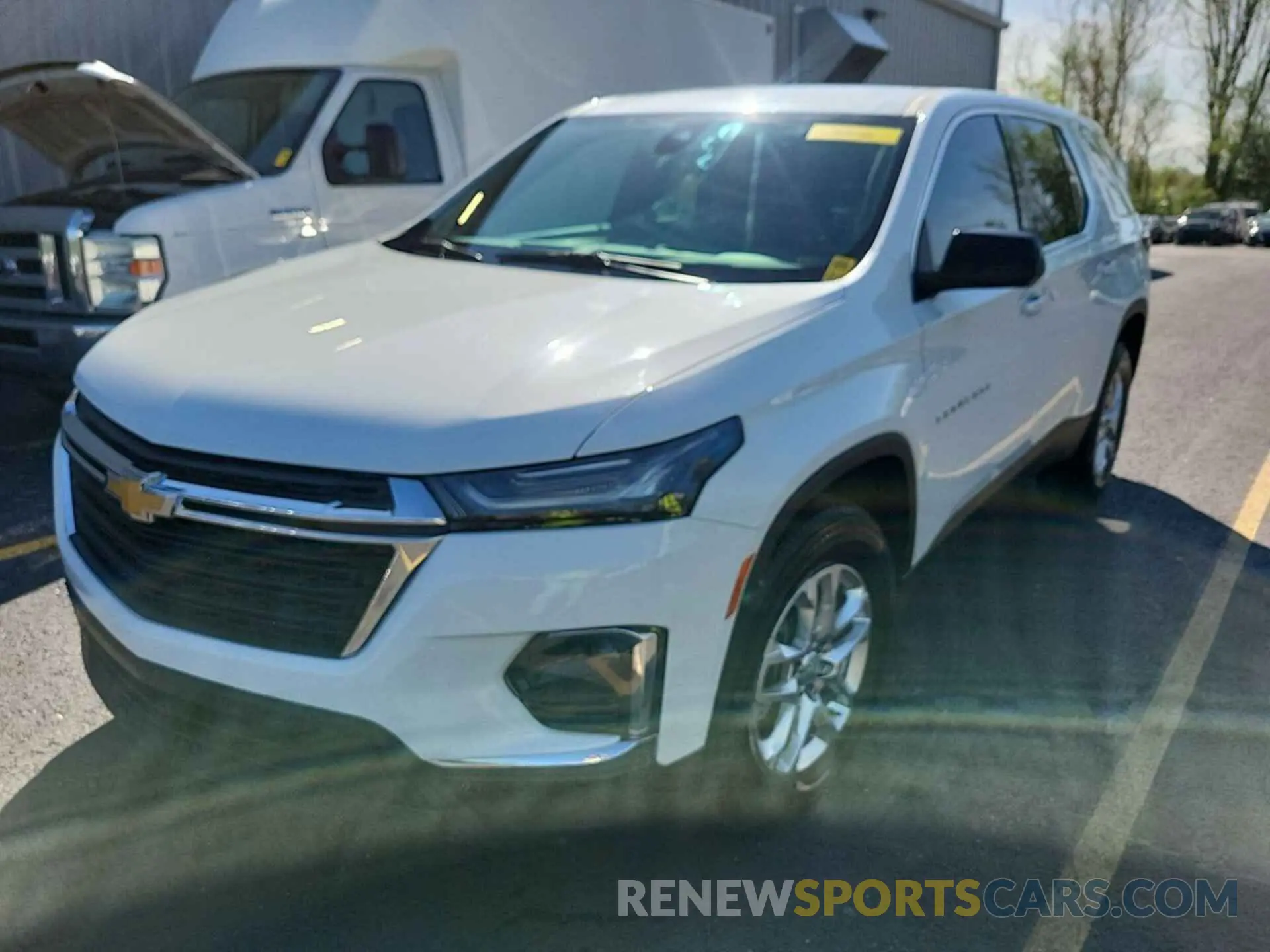 7 Фотография поврежденного автомобиля 1GNERFKW3PJ114117 CHEVROLET TRAVERSE 2023
