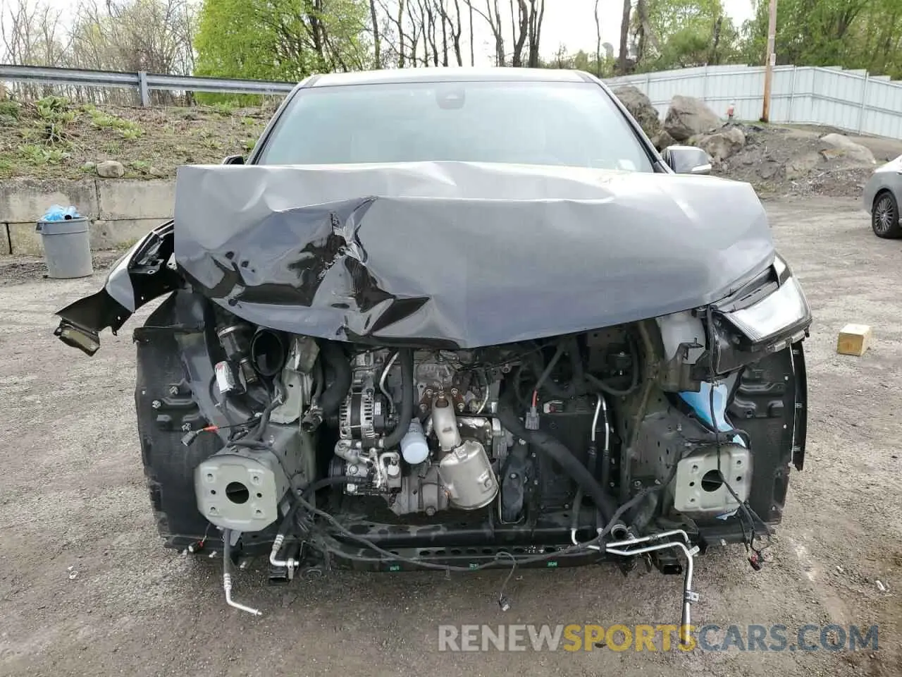 5 Photograph of a damaged car 1GNERFKW3PJ221779 CHEVROLET TRAVERSE 2023