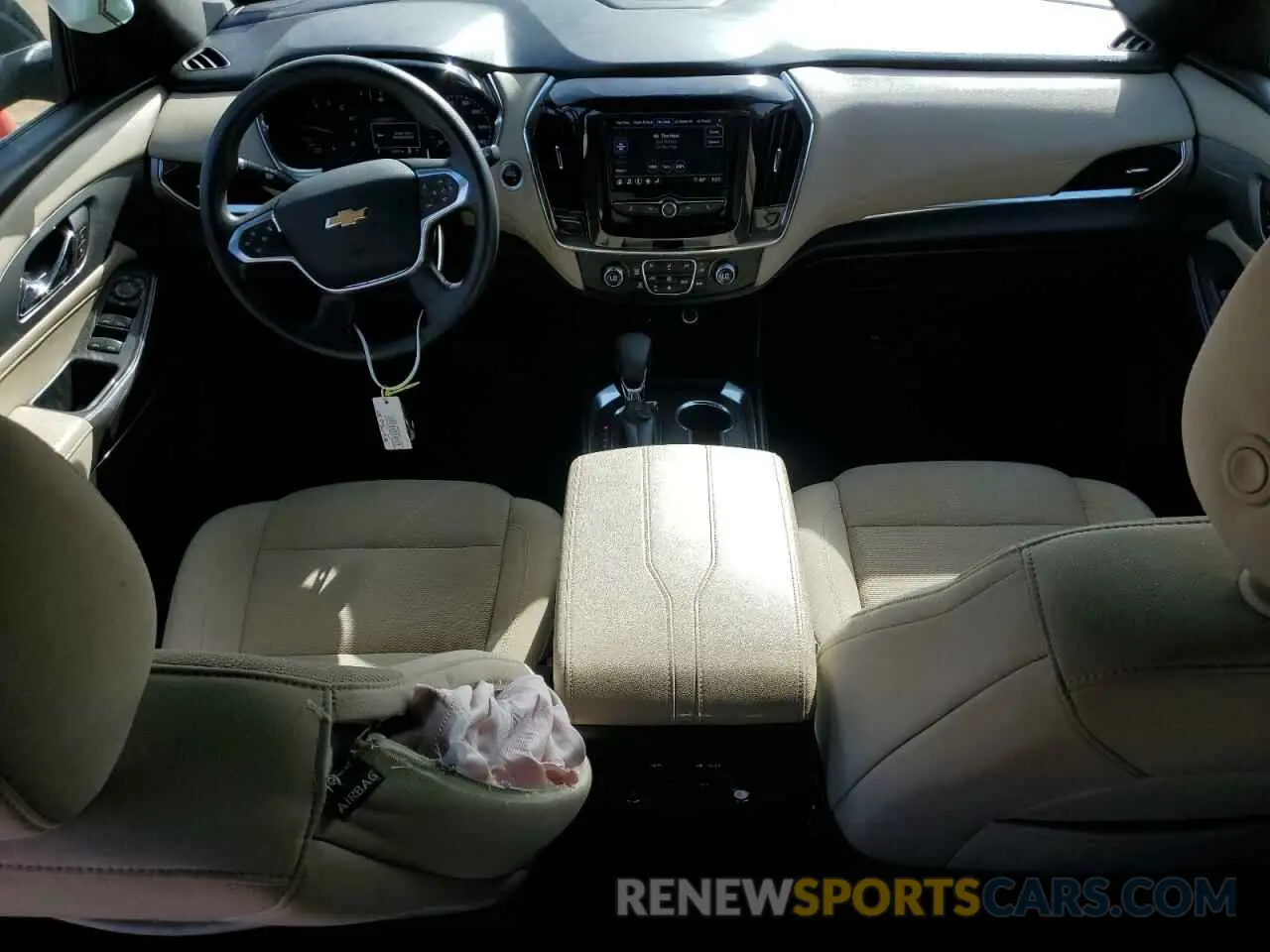 8 Photograph of a damaged car 1GNERFKW4PJ206515 CHEVROLET TRAVERSE 2023