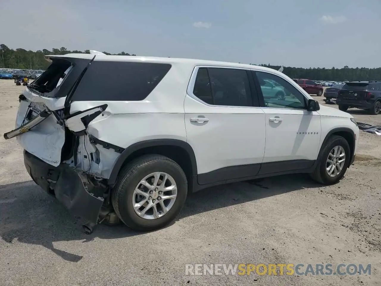 3 Photograph of a damaged car 1GNERFKW4PJ207440 CHEVROLET TRAVERSE 2023