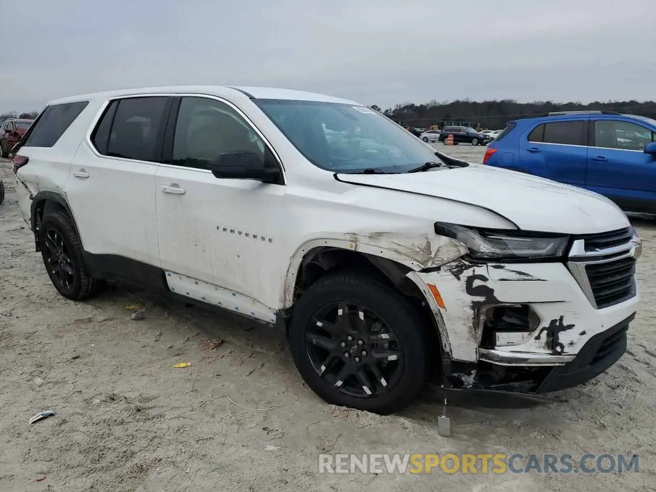 4 Фотография поврежденного автомобиля 1GNERFKW5PJ169443 CHEVROLET TRAVERSE 2023