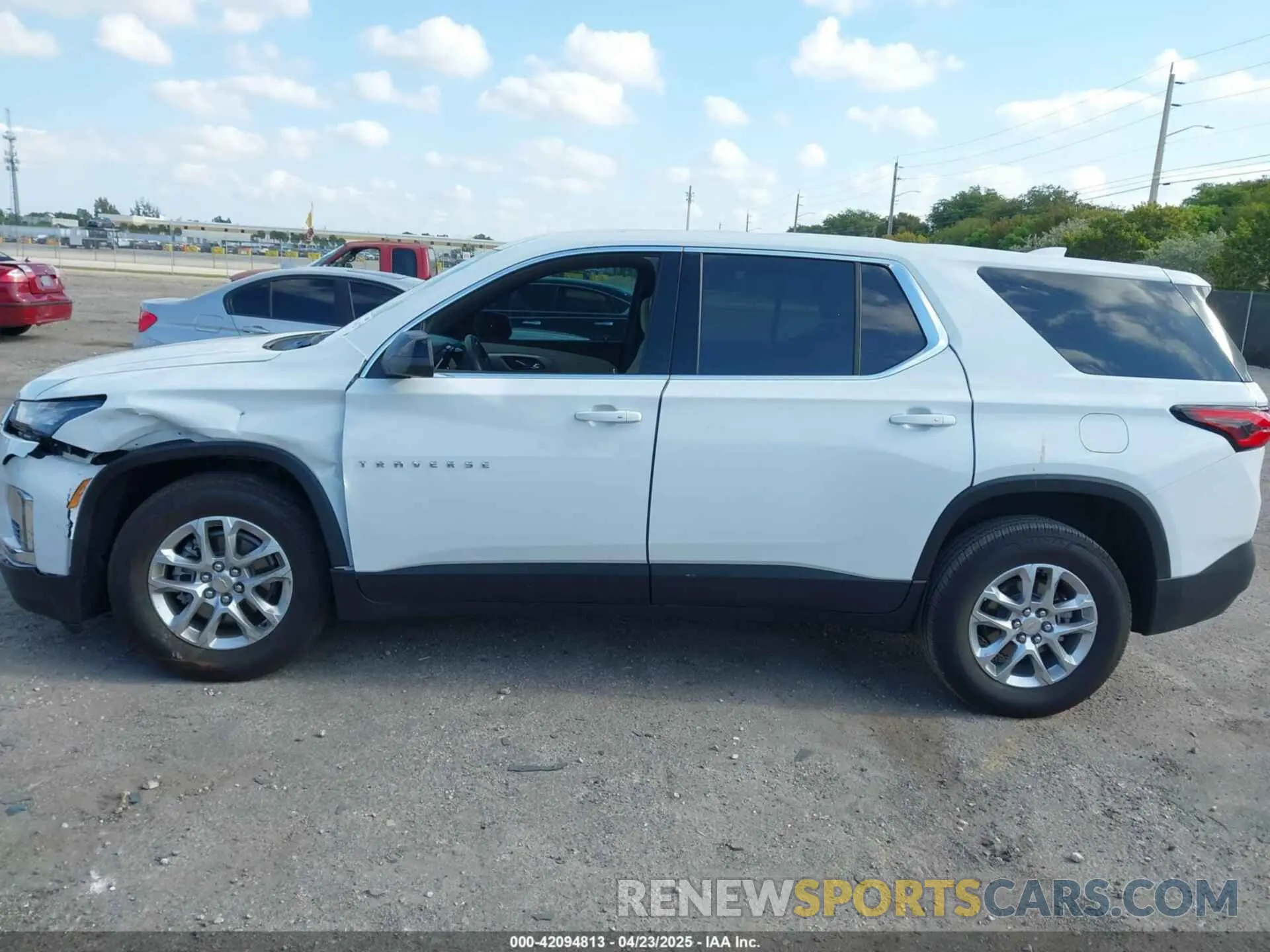 14 Photograph of a damaged car 1GNERFKW5PJ254895 CHEVROLET TRAVERSE 2023