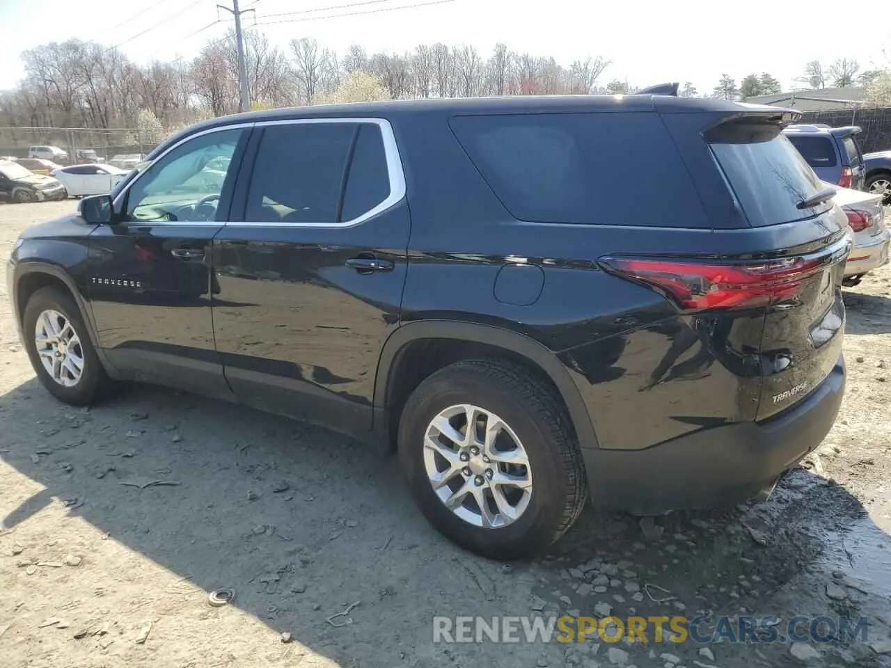 2 Фотография поврежденного автомобиля 1GNERFKW9PJ279511 CHEVROLET TRAVERSE 2023