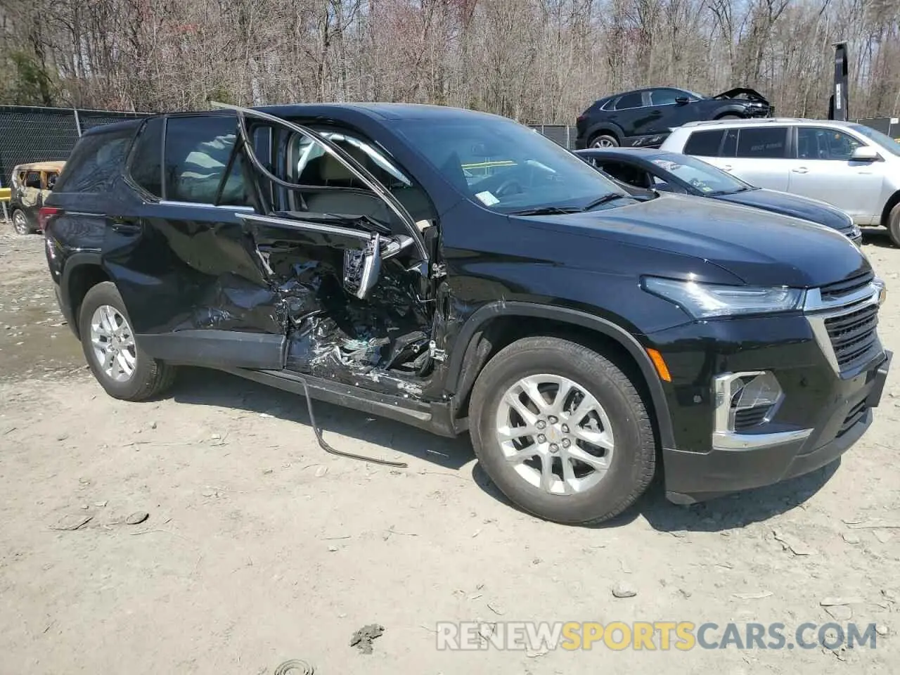 4 Фотография поврежденного автомобиля 1GNERFKW9PJ279511 CHEVROLET TRAVERSE 2023