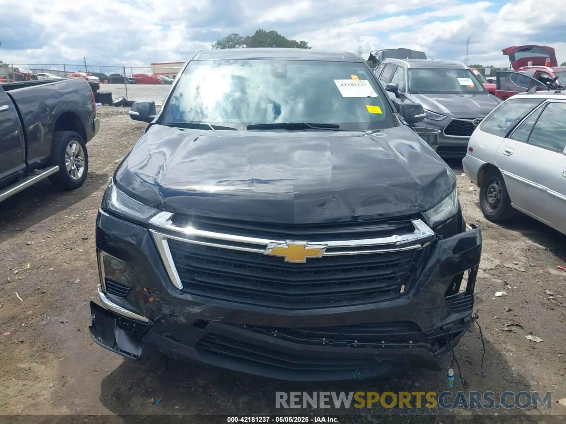12 Photograph of a damaged car 1GNERFKW9PJ319344 CHEVROLET TRAVERSE 2023