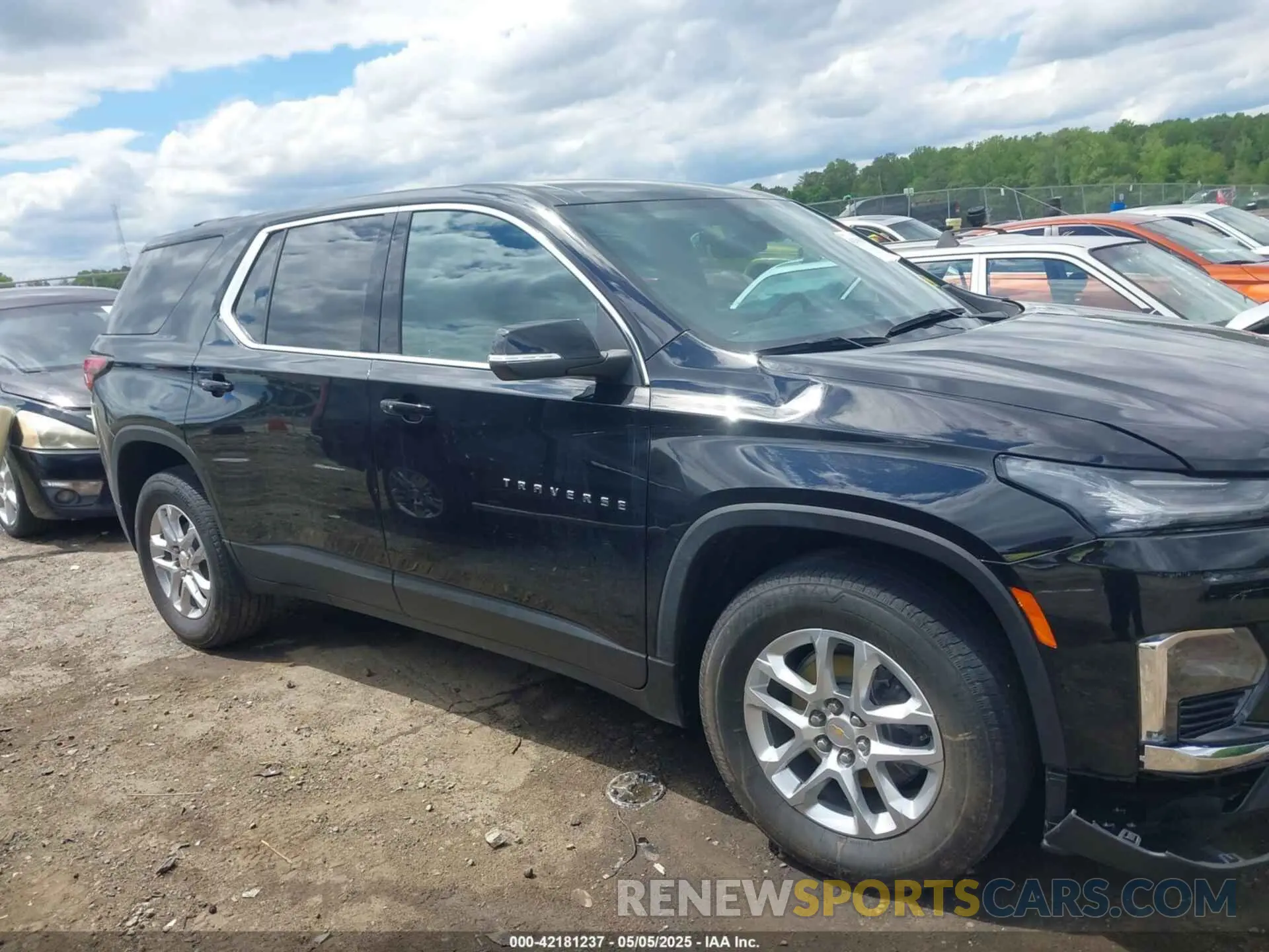 13 Photograph of a damaged car 1GNERFKW9PJ319344 CHEVROLET TRAVERSE 2023