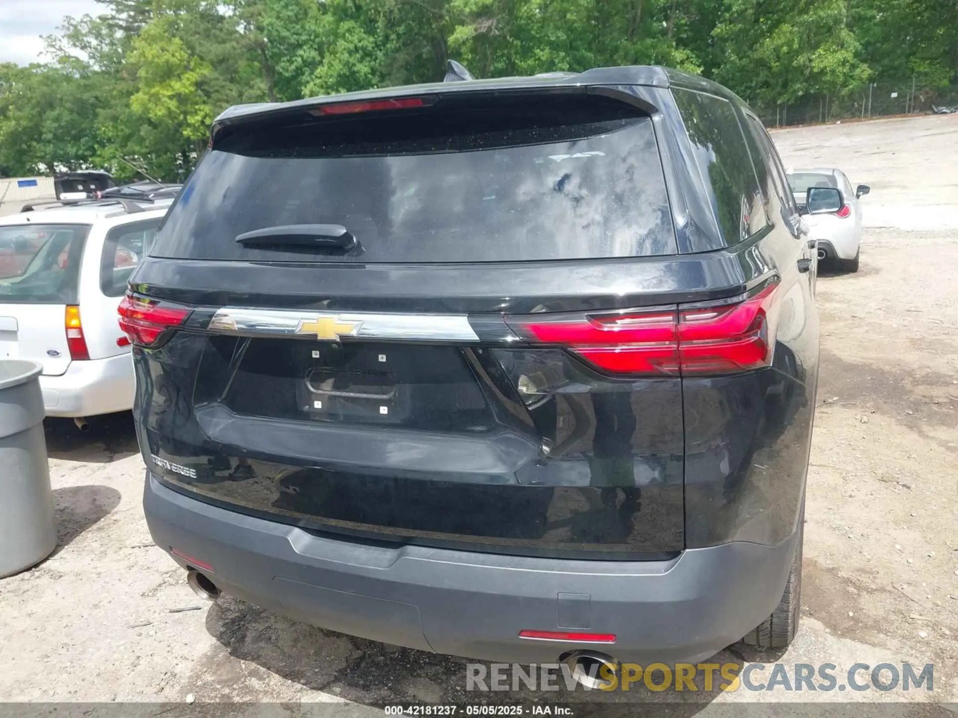 16 Photograph of a damaged car 1GNERFKW9PJ319344 CHEVROLET TRAVERSE 2023