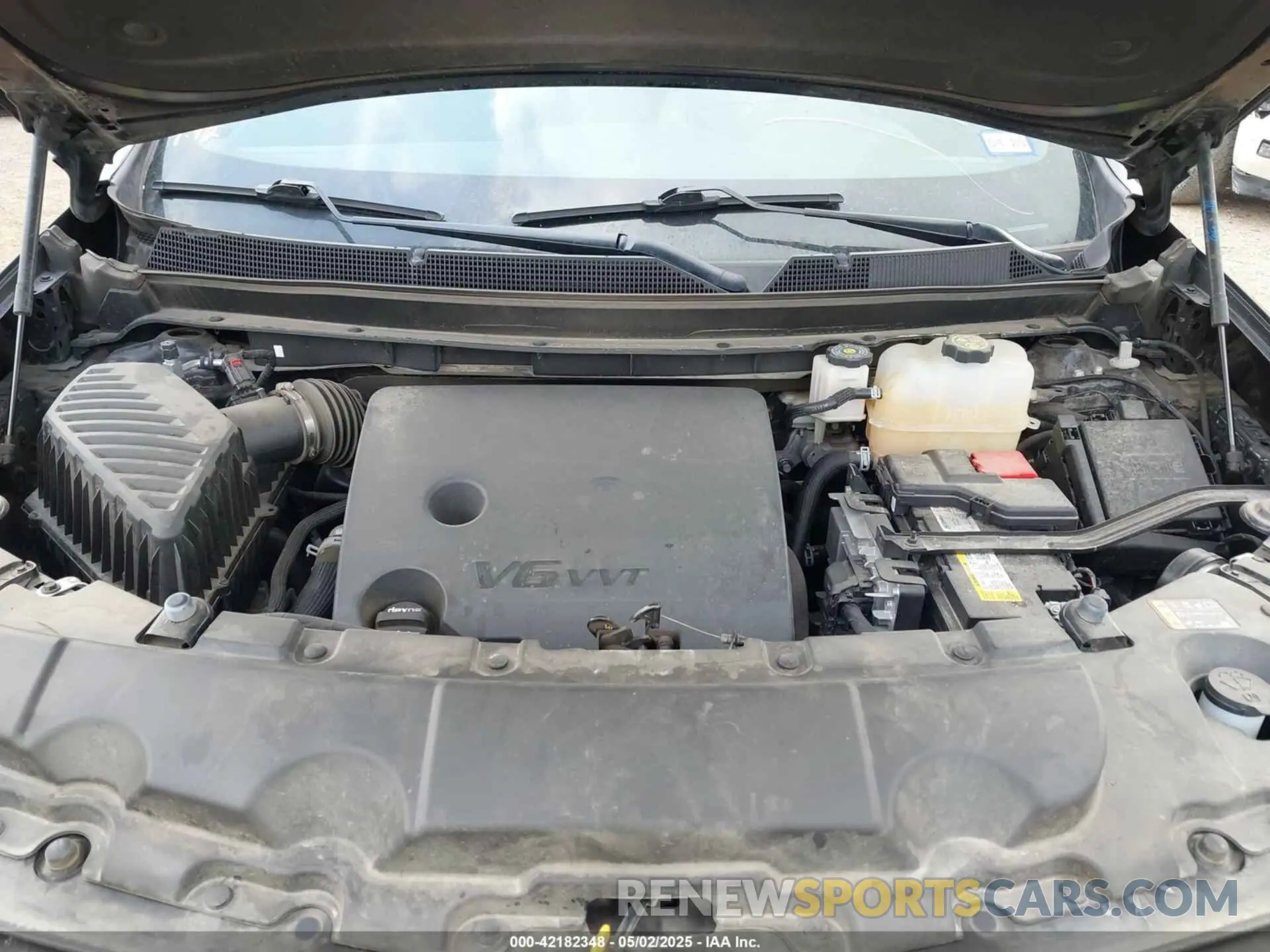 10 Photograph of a damaged car 1GNERGKW2PJ212562 CHEVROLET TRAVERSE 2023