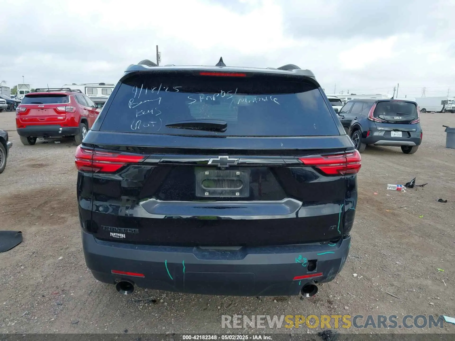 16 Photograph of a damaged car 1GNERGKW2PJ212562 CHEVROLET TRAVERSE 2023