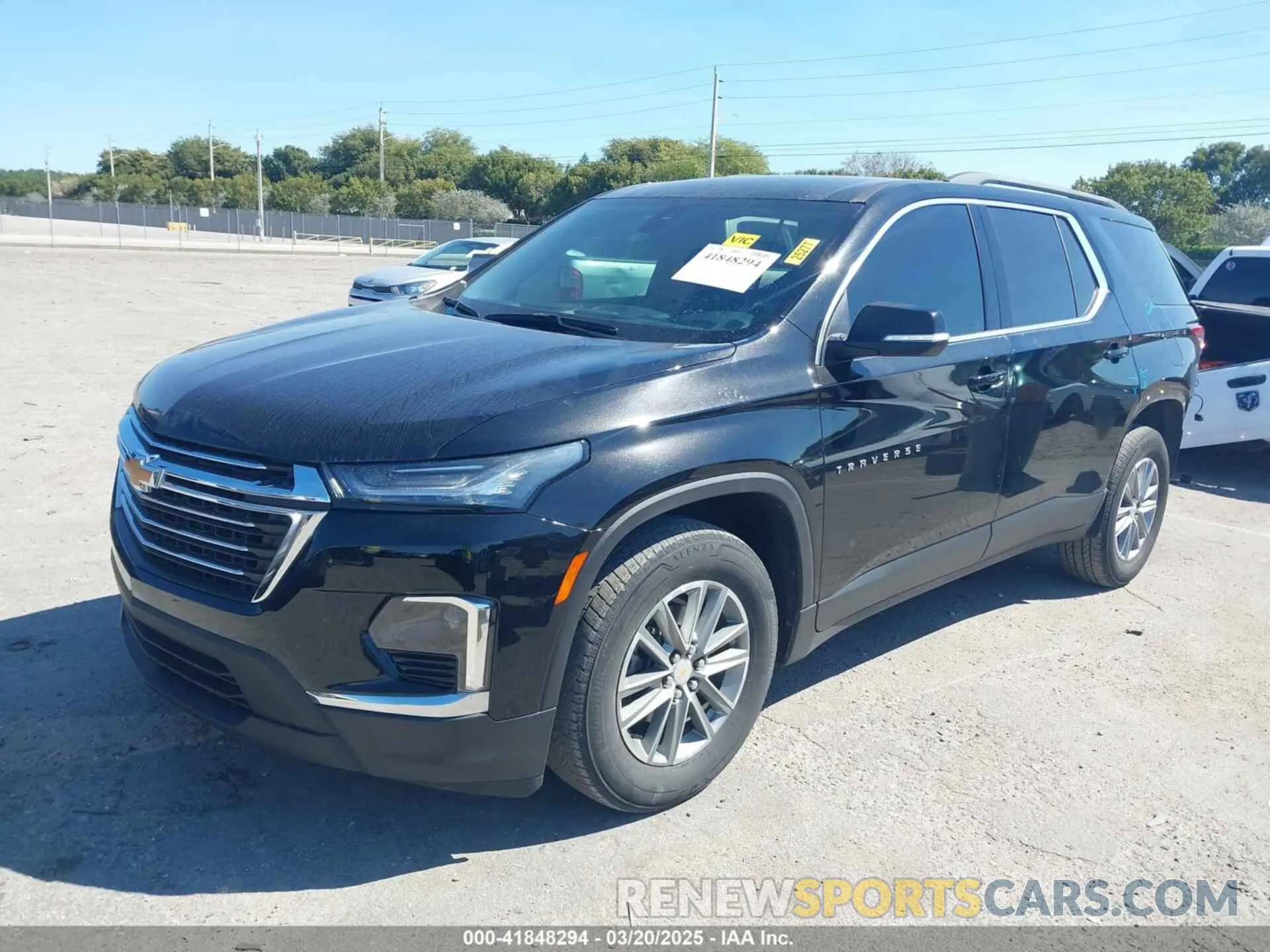 2 Photograph of a damaged car 1GNERGKW2PJ289979 CHEVROLET TRAVERSE 2023