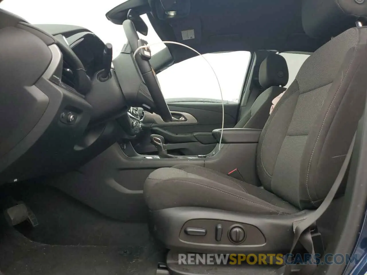 7 Фотография поврежденного автомобиля 1GNERGKW2PJ305095 CHEVROLET TRAVERSE 2023