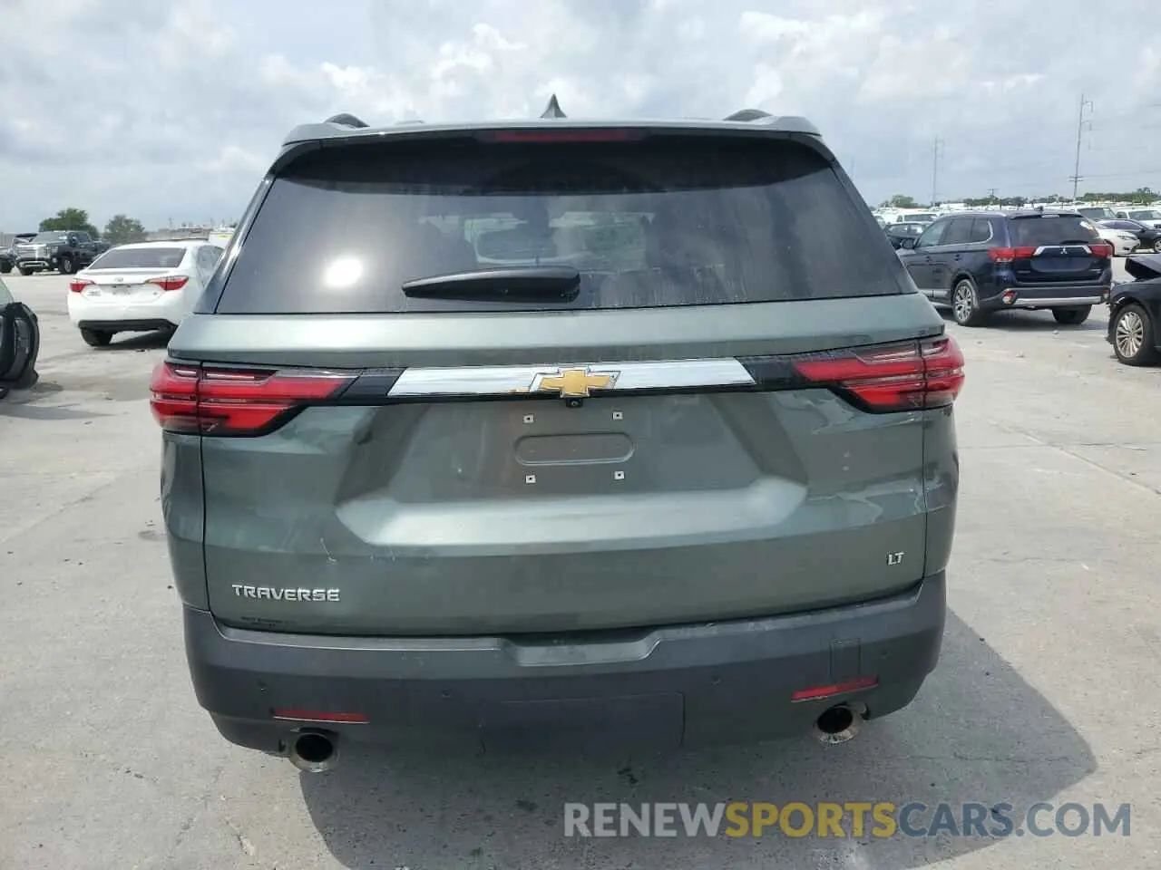 6 Photograph of a damaged car 1GNERGKW3PJ108498 CHEVROLET TRAVERSE 2023