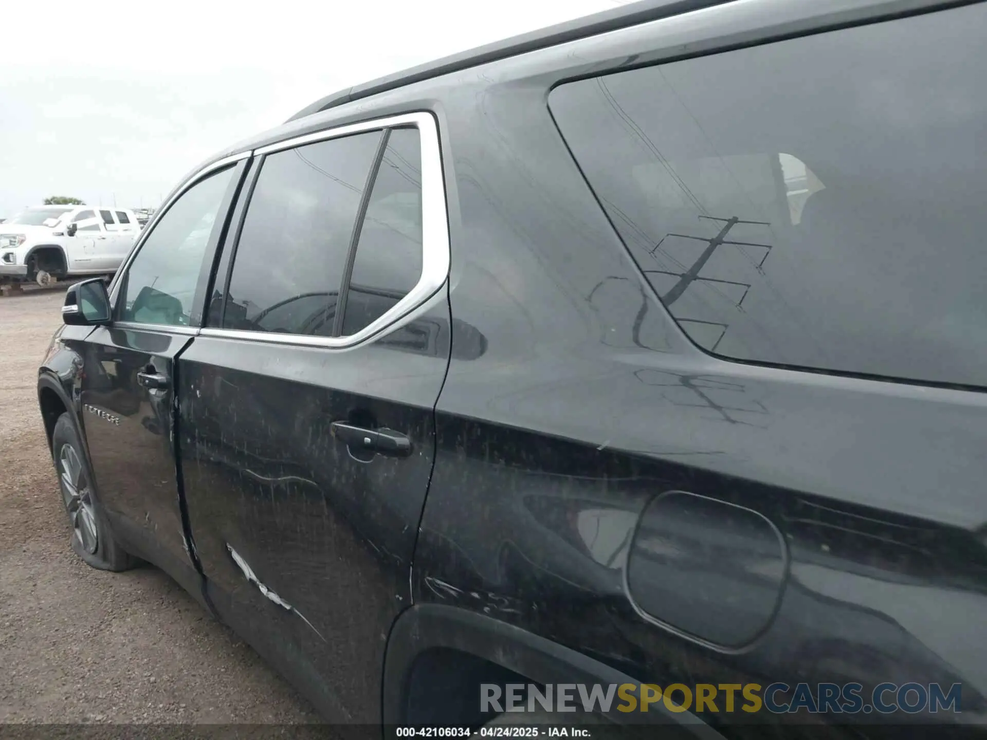 13 Фотография поврежденного автомобиля 1GNERGKW3PJ276061 CHEVROLET TRAVERSE 2023