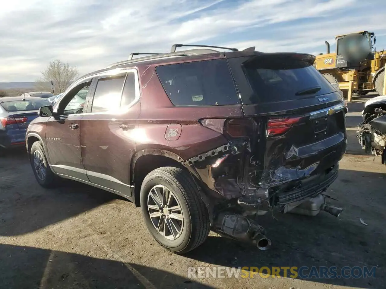 2 Photograph of a damaged car 1GNERGKW4PJ216578 CHEVROLET TRAVERSE 2023