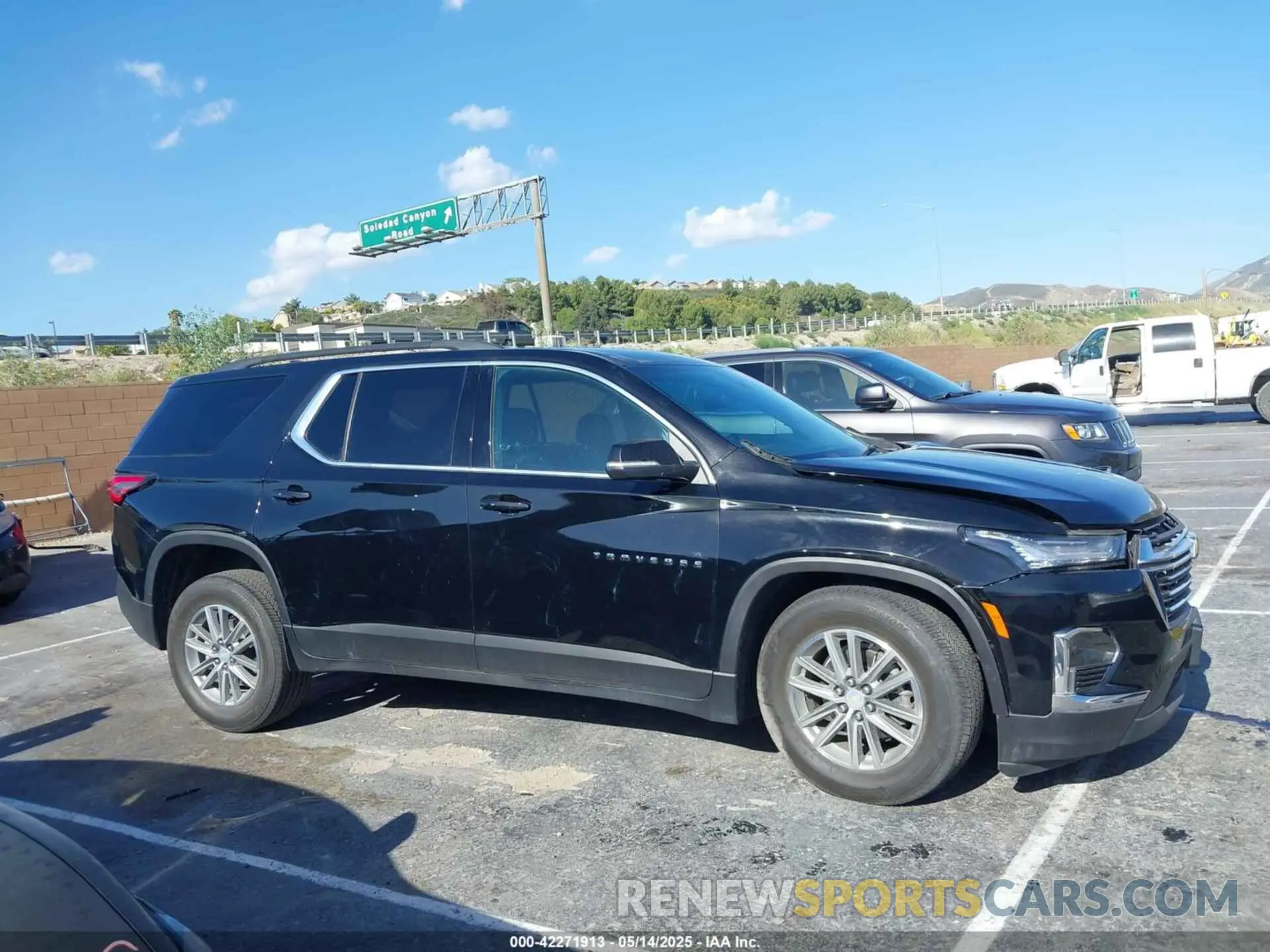 12 Photograph of a damaged car 1GNERGKW4PJ317961 CHEVROLET TRAVERSE 2023
