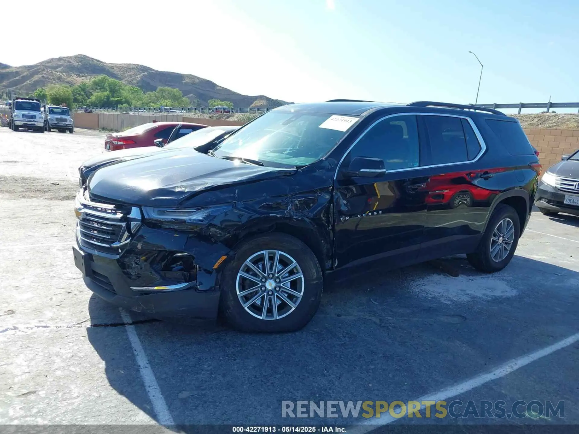 13 Photograph of a damaged car 1GNERGKW4PJ317961 CHEVROLET TRAVERSE 2023