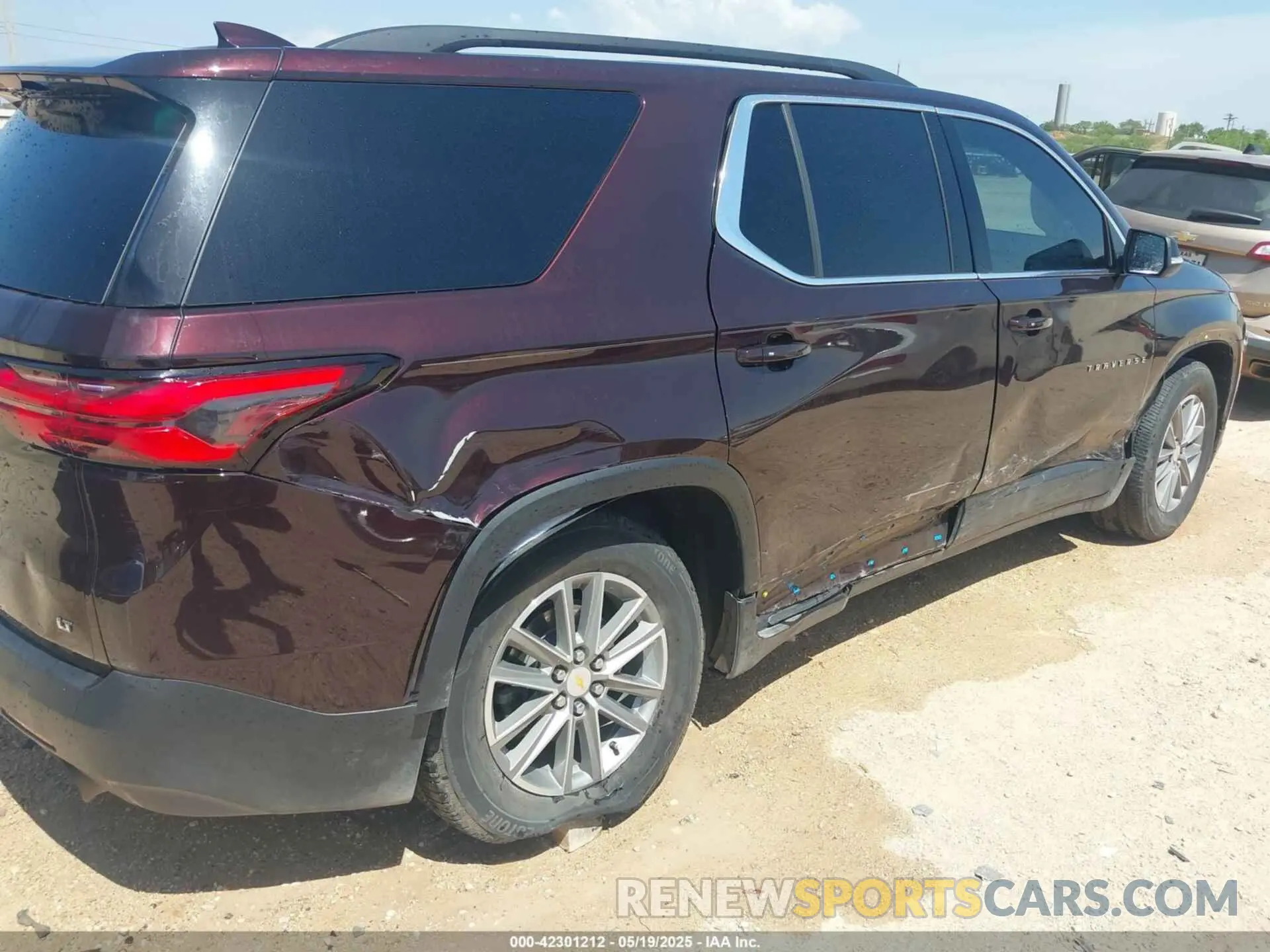6 Фотография поврежденного автомобиля 1GNERGKW5PJ296957 CHEVROLET TRAVERSE 2023