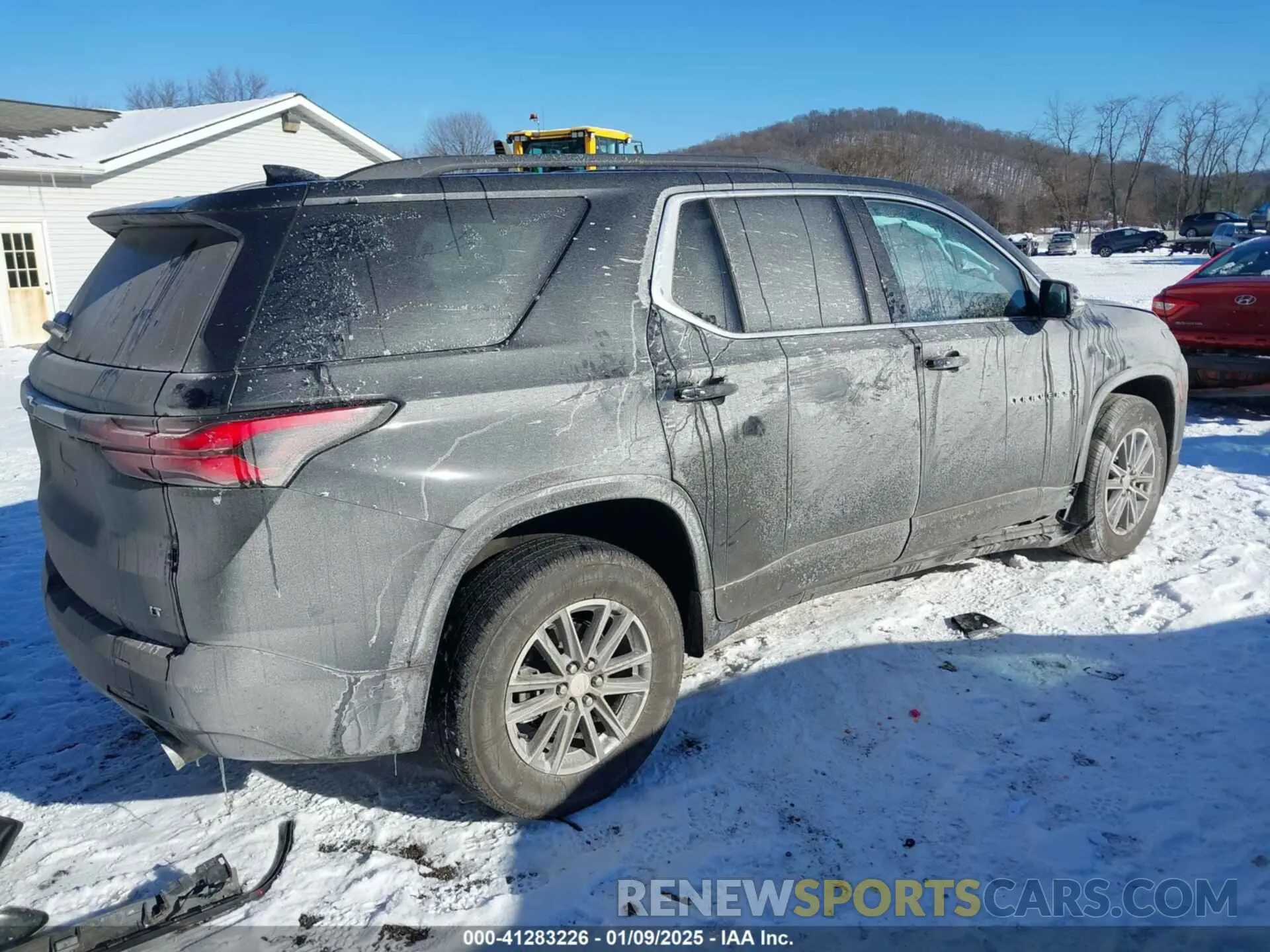 4 Photograph of a damaged car 1GNERGKW6PJ182496 CHEVROLET TRAVERSE 2023