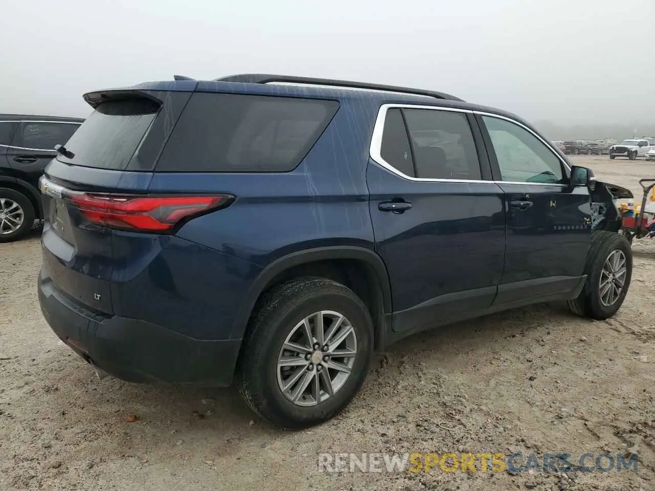 3 Фотография поврежденного автомобиля 1GNERGKW6PJ286504 CHEVROLET TRAVERSE 2023