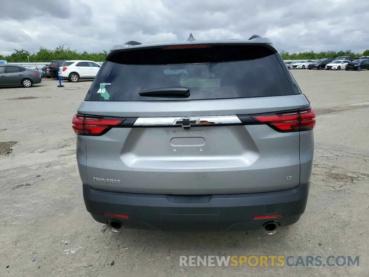 6 Photograph of a damaged car 1GNERGKW7PJ264043 CHEVROLET TRAVERSE 2023
