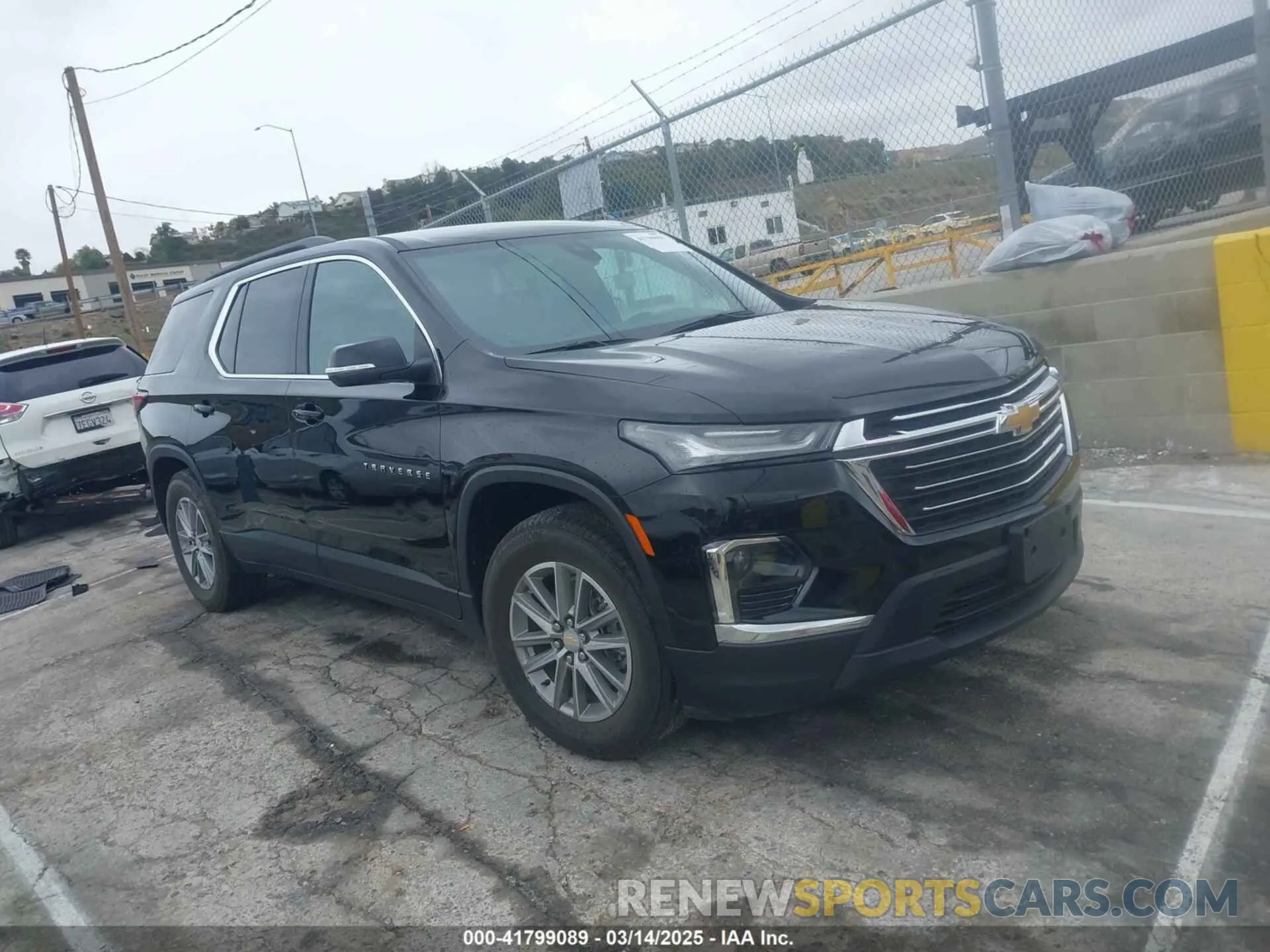 1 Фотография поврежденного автомобиля 1GNERGKW8PJ134174 CHEVROLET TRAVERSE 2023